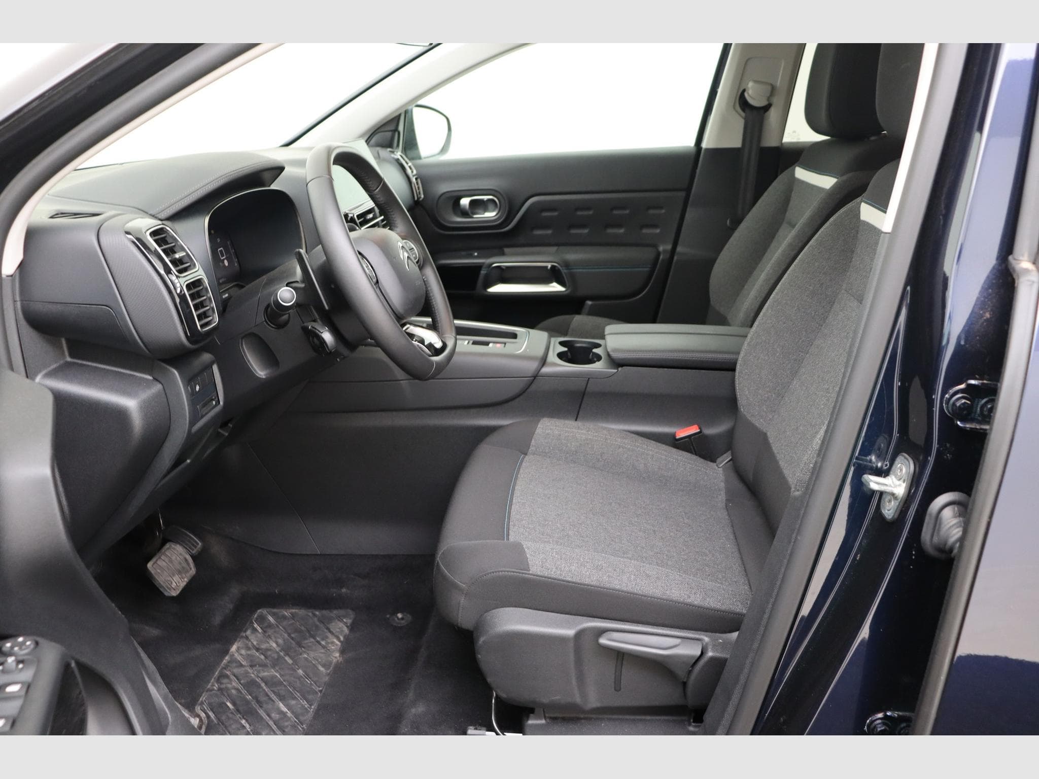 Citroen C5 AIRCROSS Plus (2025) - Photo 13