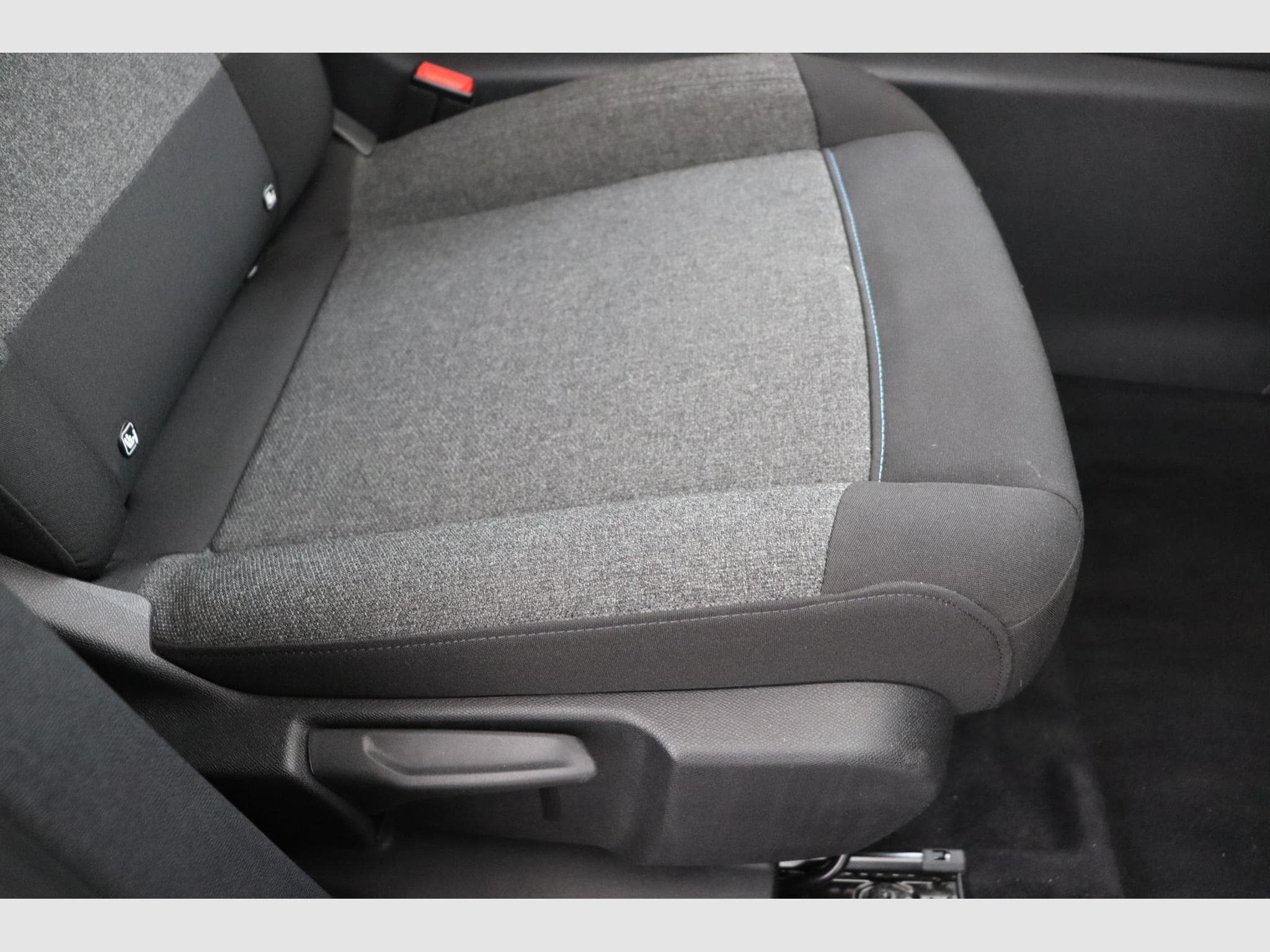 Citroen C5 AIRCROSS Plus (2025) - Photo 16
