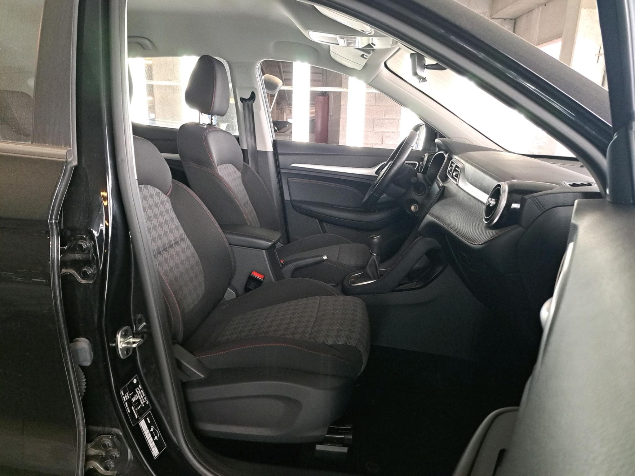 Mg ZS Comfort (2023) - Photo 5