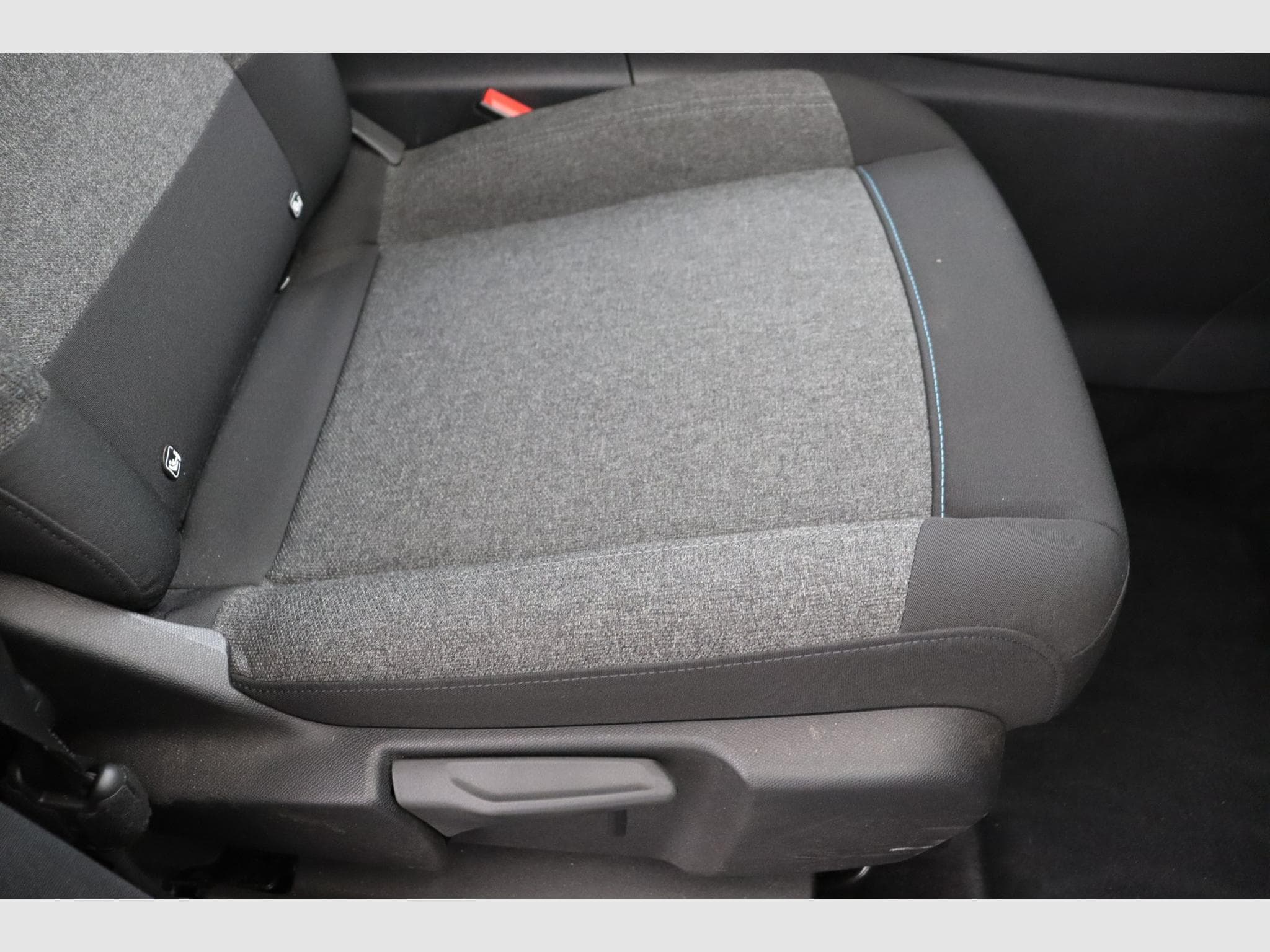 Citroen C5 AIRCROSS Plus (2025) - Photo 16