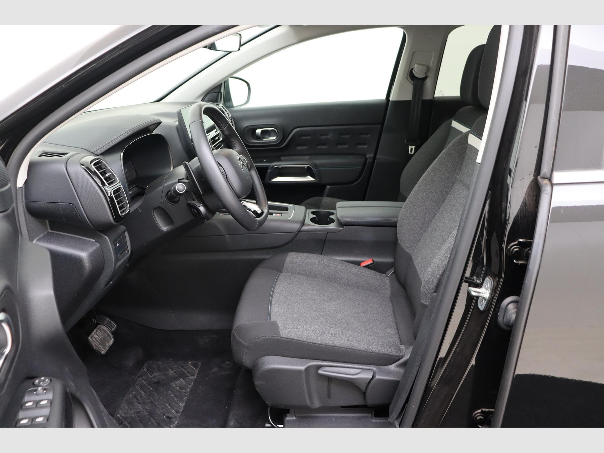 Citroen C5 AIRCROSS Plus (2025) - Photo 13