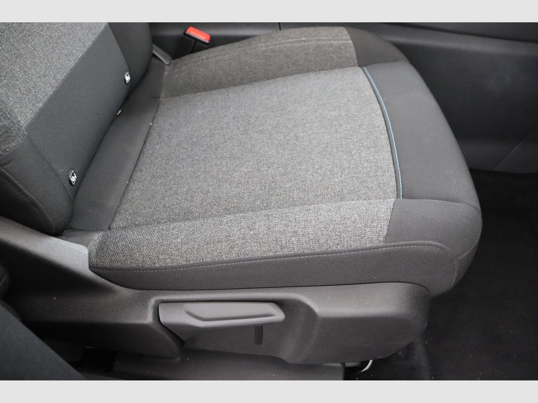 Citroen C5 AIRCROSS Plus (2025) - Photo 16