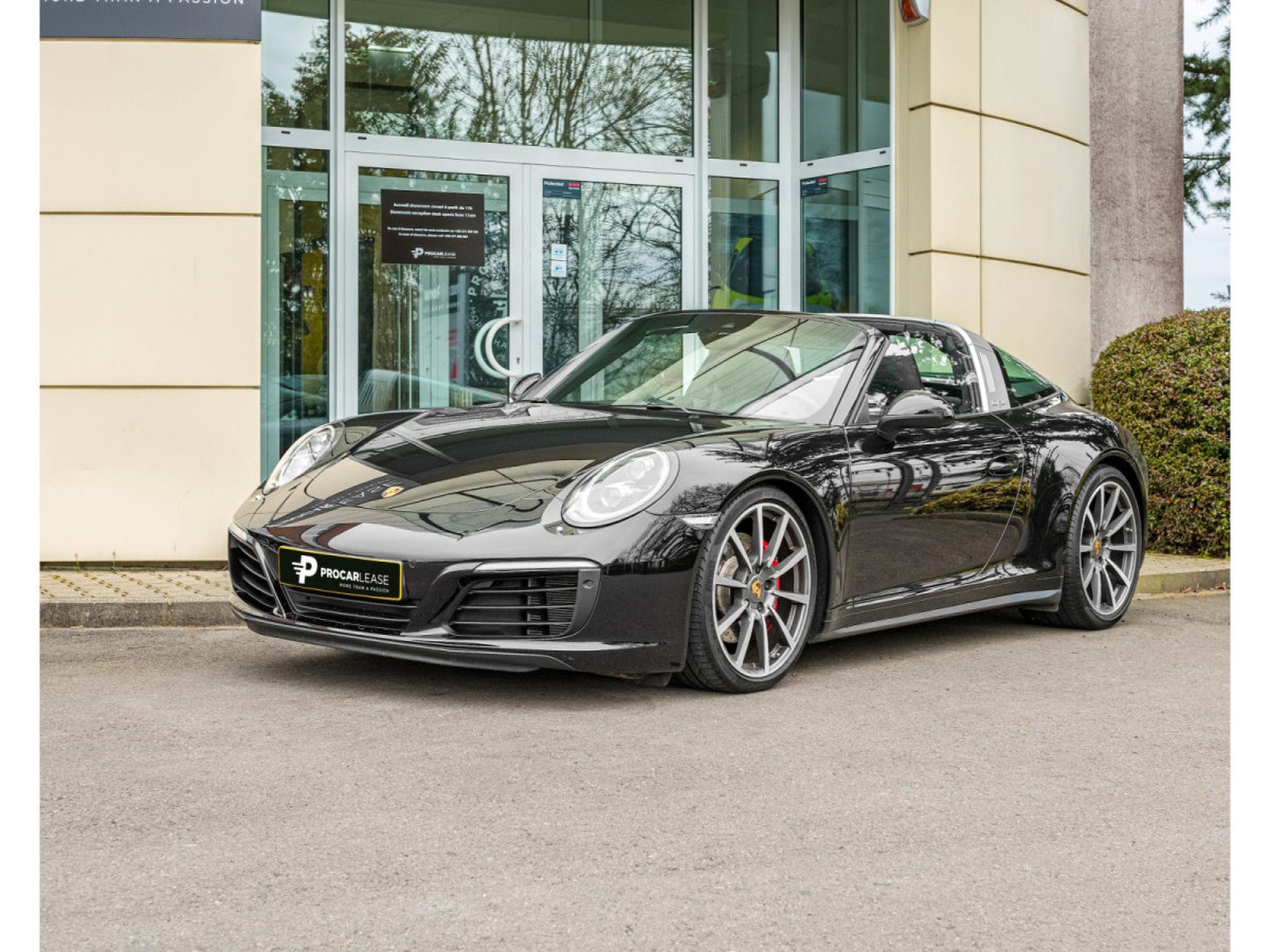 Porsche 911 911 TARGA 4S/BOSE/20/KAMERA/LED/SPORT CHRONO (2016) - Photo 1