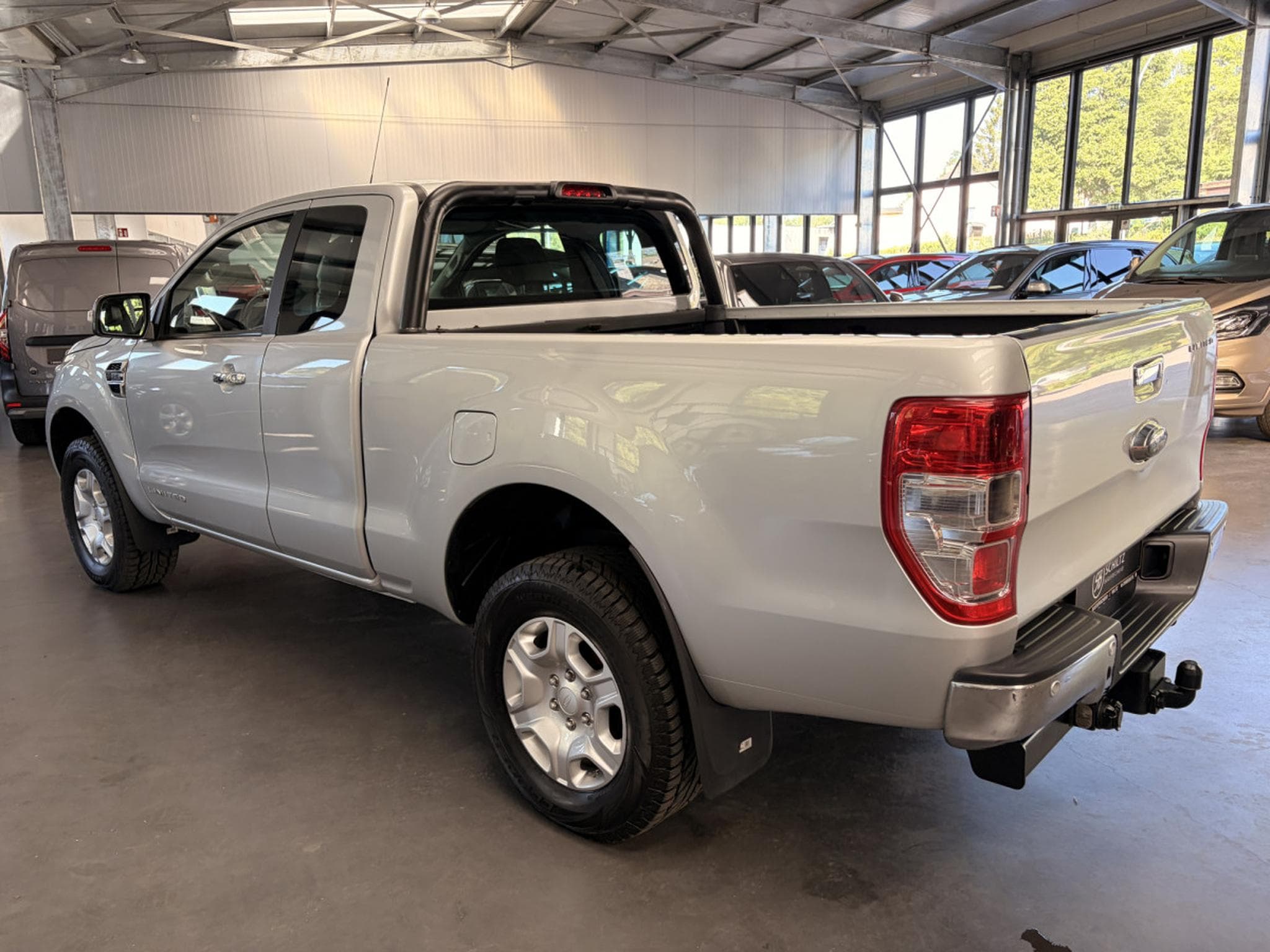 Ford Ranger 200HP 4X4 (2018) - Photo 6