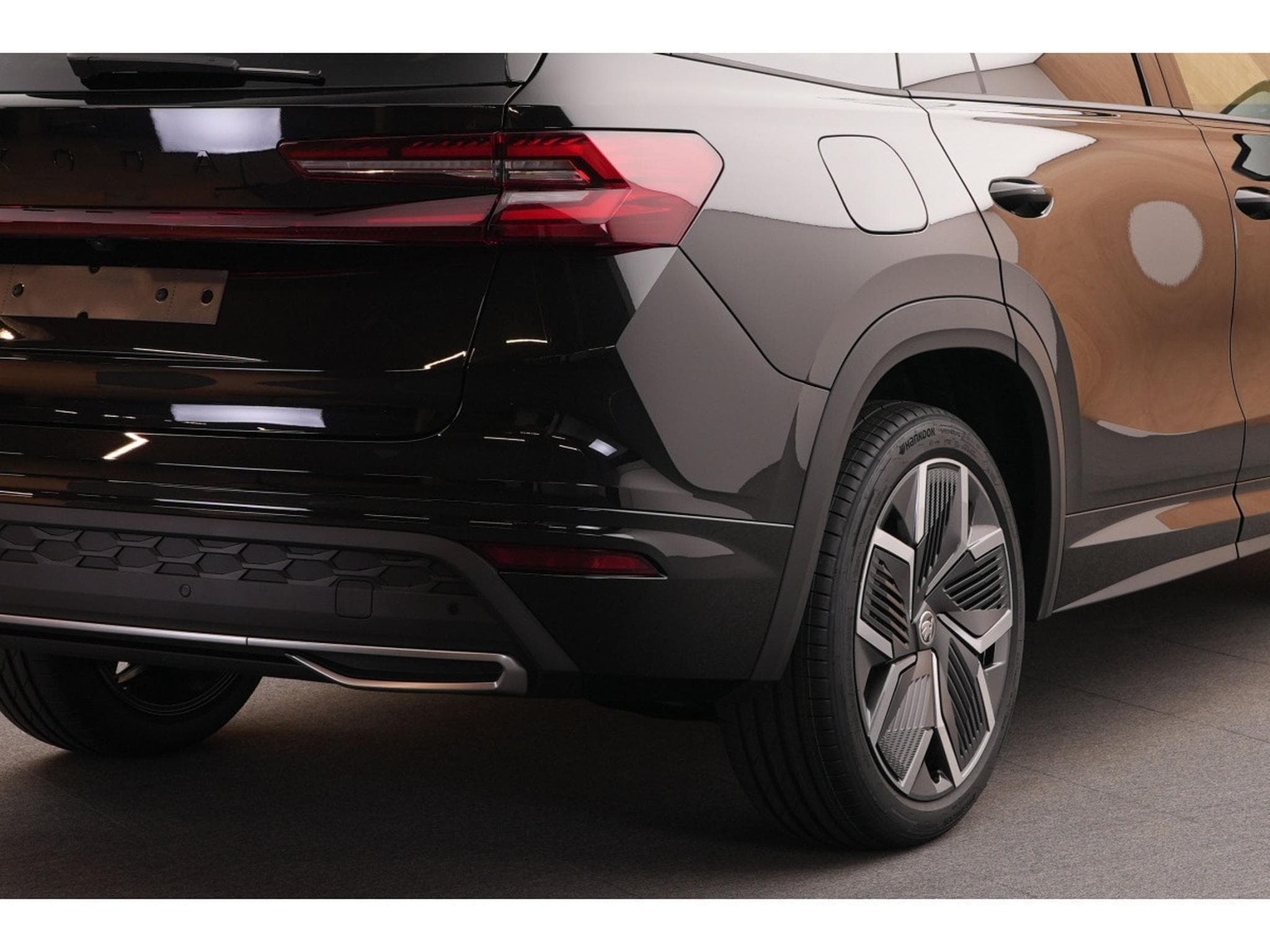 Skoda Kodiaq Sportline 2.0 TSI DSG 150kW-204CV - 7 Places - Garantie 5 an (2026) - Photo 17