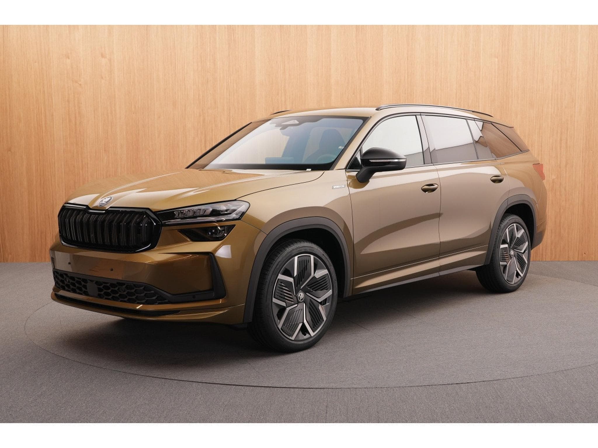 Skoda Kodiaq Sportline 2.0 TSI DSG 150kW-204CV - 7 Places - Garantie 5 an (2026) - Photo 4