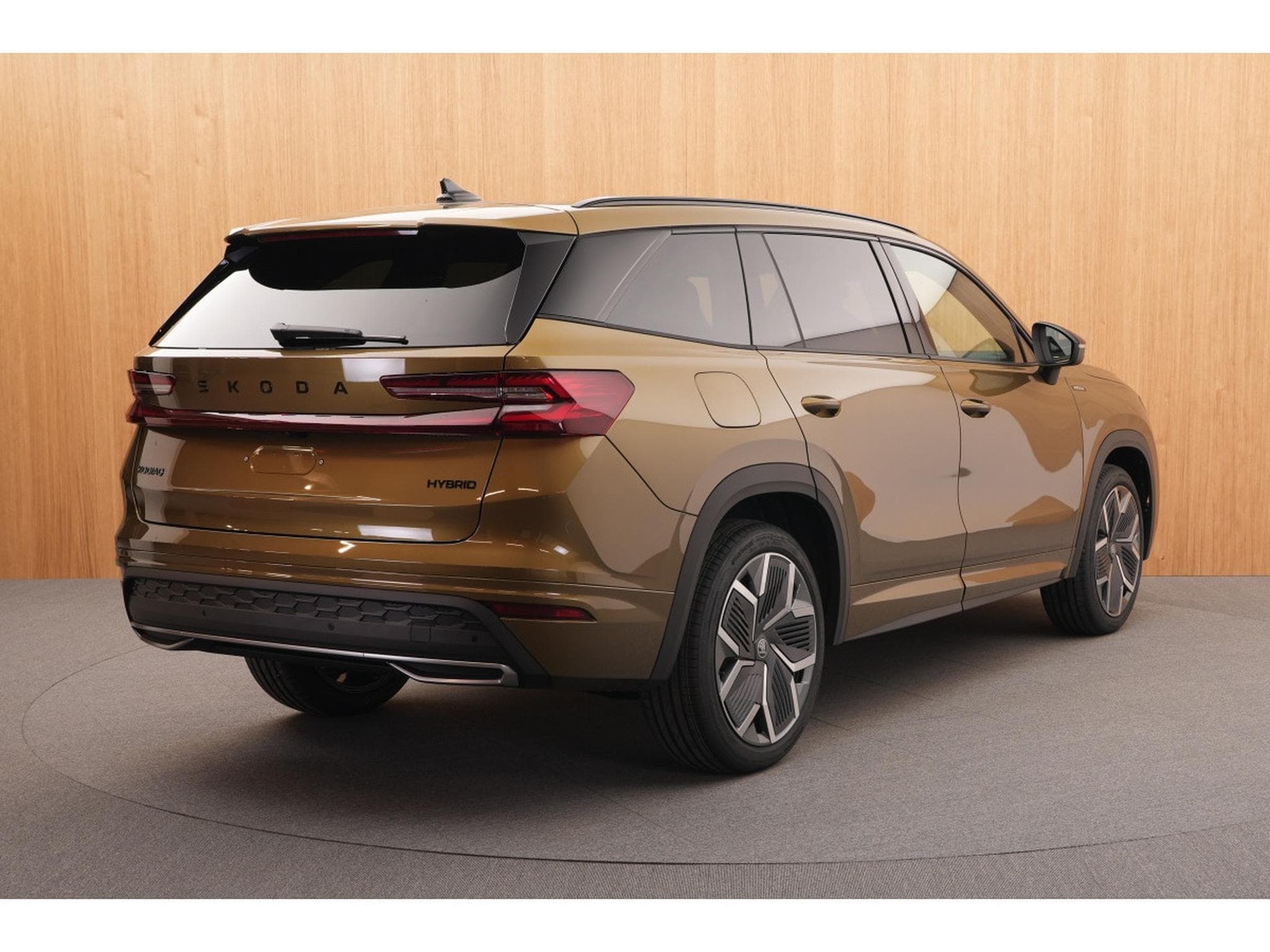Skoda Kodiaq Sportline 1.5 TSI DSG 110 kW-150CV - 7 Places - Toit Ouvrant (2026) - Photo 4