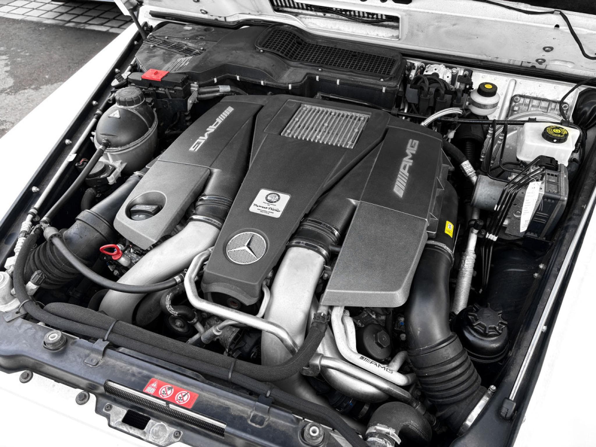 Mercedes G 63 AMG G63 AMG DESIGNO/DISTRO+/MULTMEDIA/VOLL (2015) - Photo 23