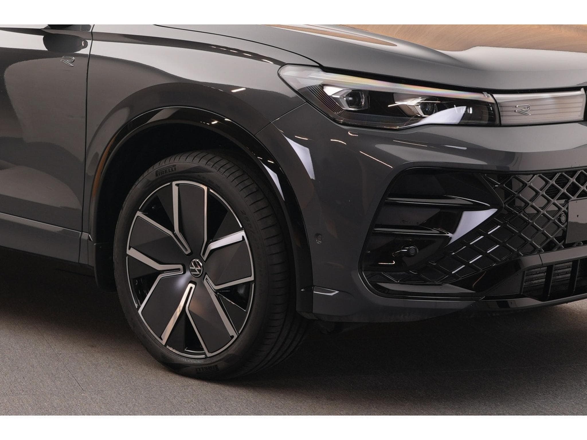 VW Tiguan R-Line 2.0 TDI 4Motion 142KW-193CV DSG7 - Toit Ouvrant - Att (2025) - Photo 14