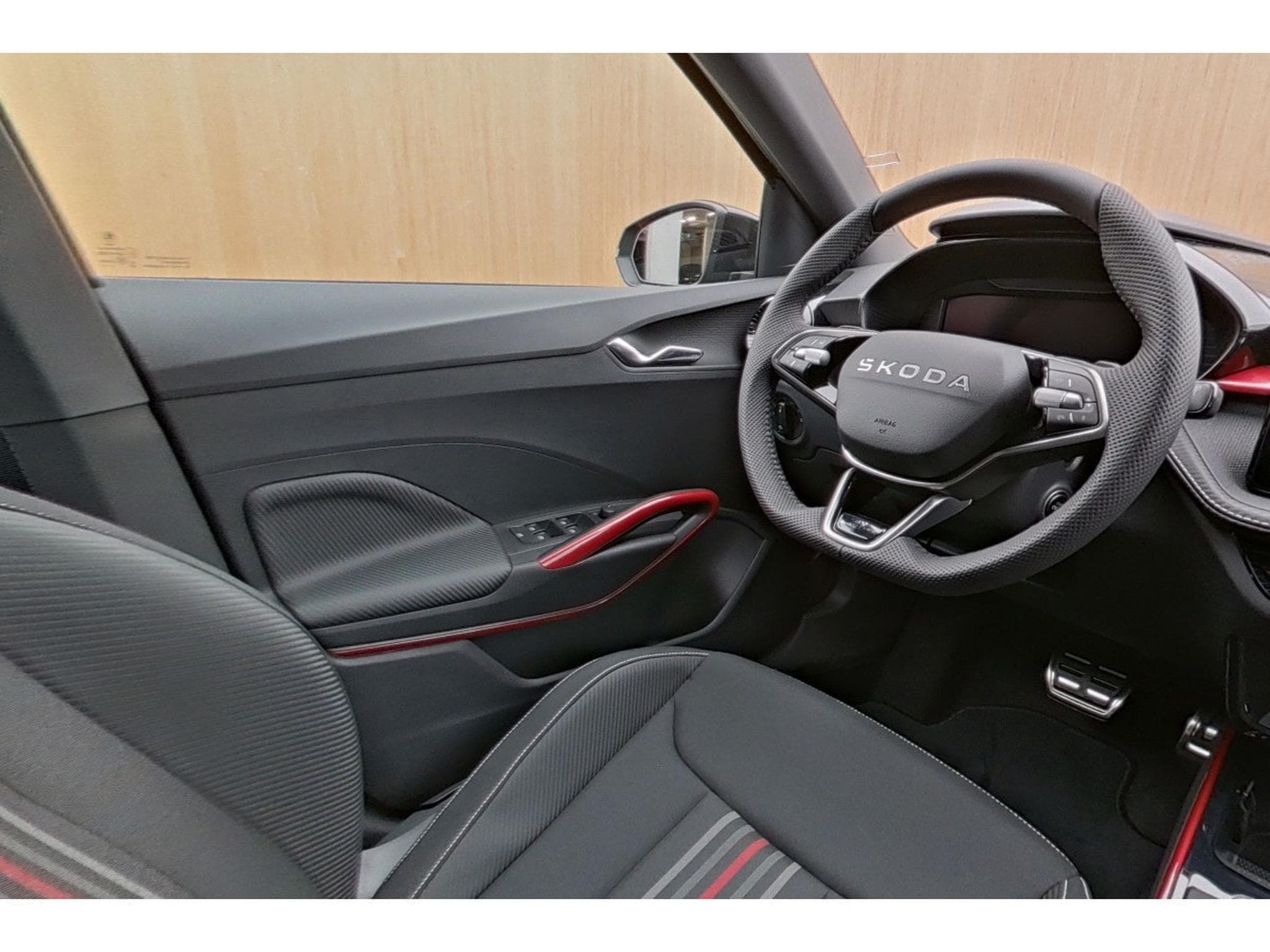 Skoda Fabia Monte Carlo 1.5 TSI 110kW-150CV DSG7 -  Garantie 5 ans / 100 (2026) - Photo 16