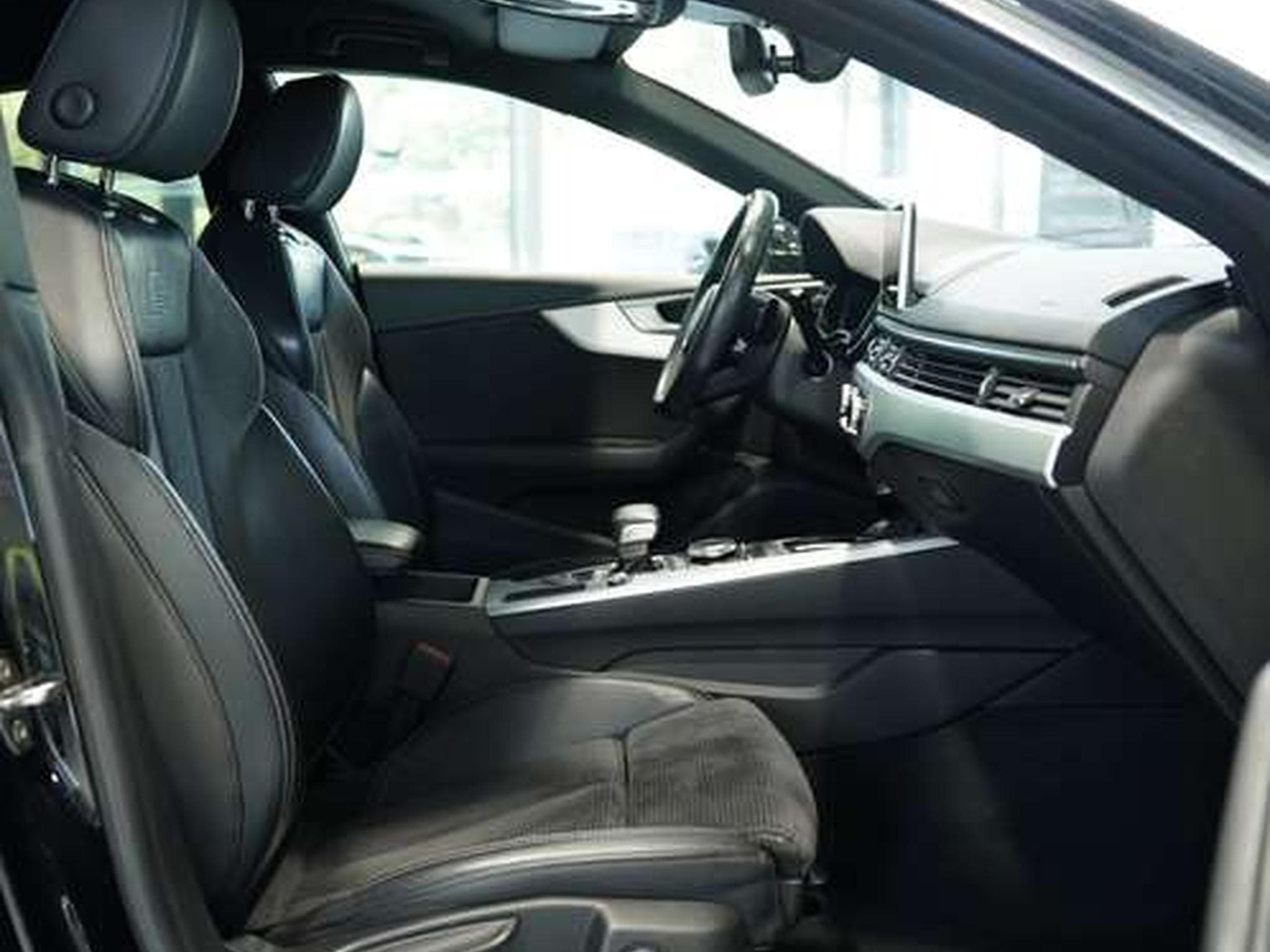 Audi A5 40 TDI Sportback S line *19 *Virtual *SHZ (2019) - Photo 13