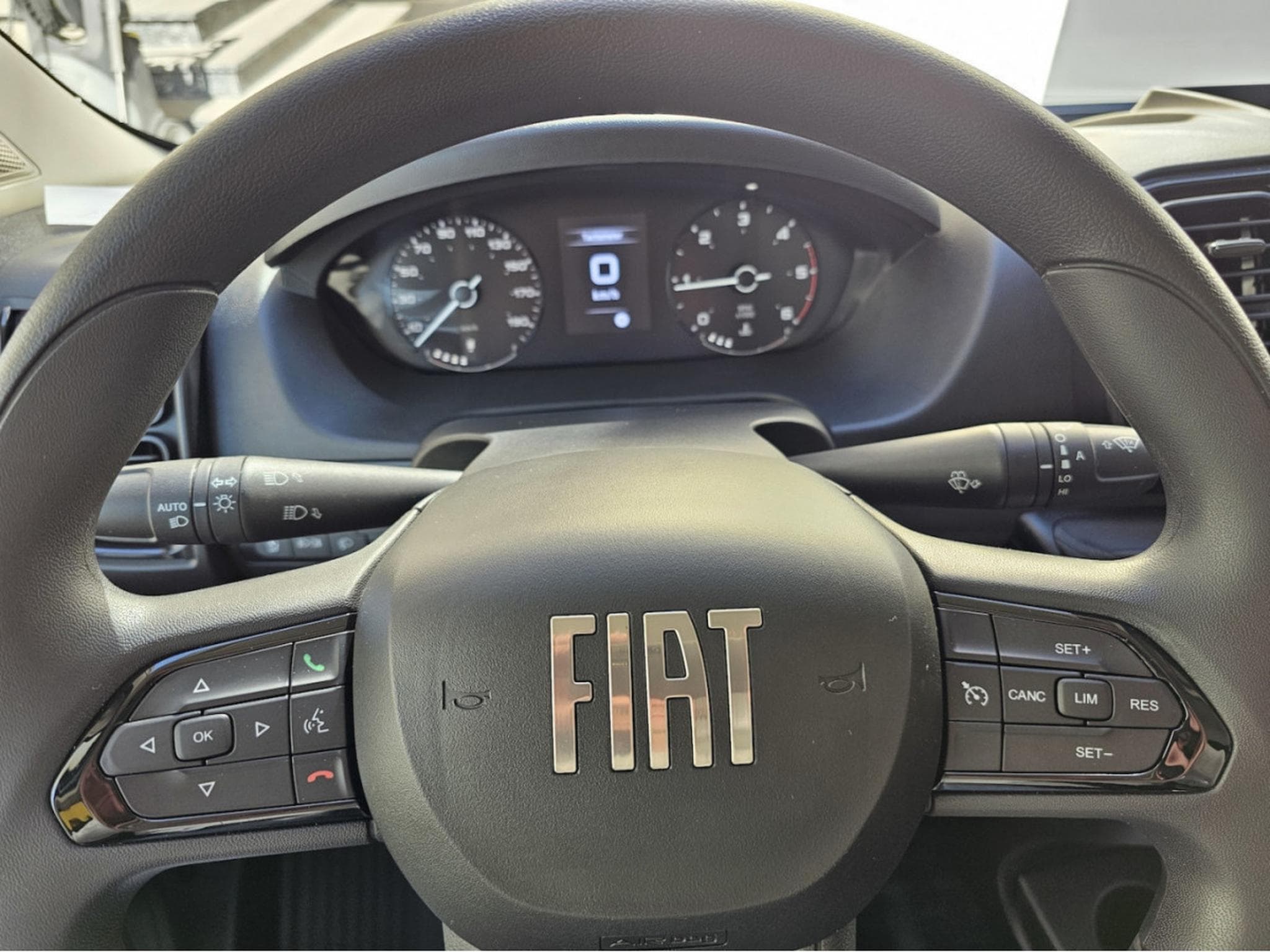 Fiat Ducato 2.2 Mjet 140 Double Cabine L4 Tribenne (2026) - Photo 9