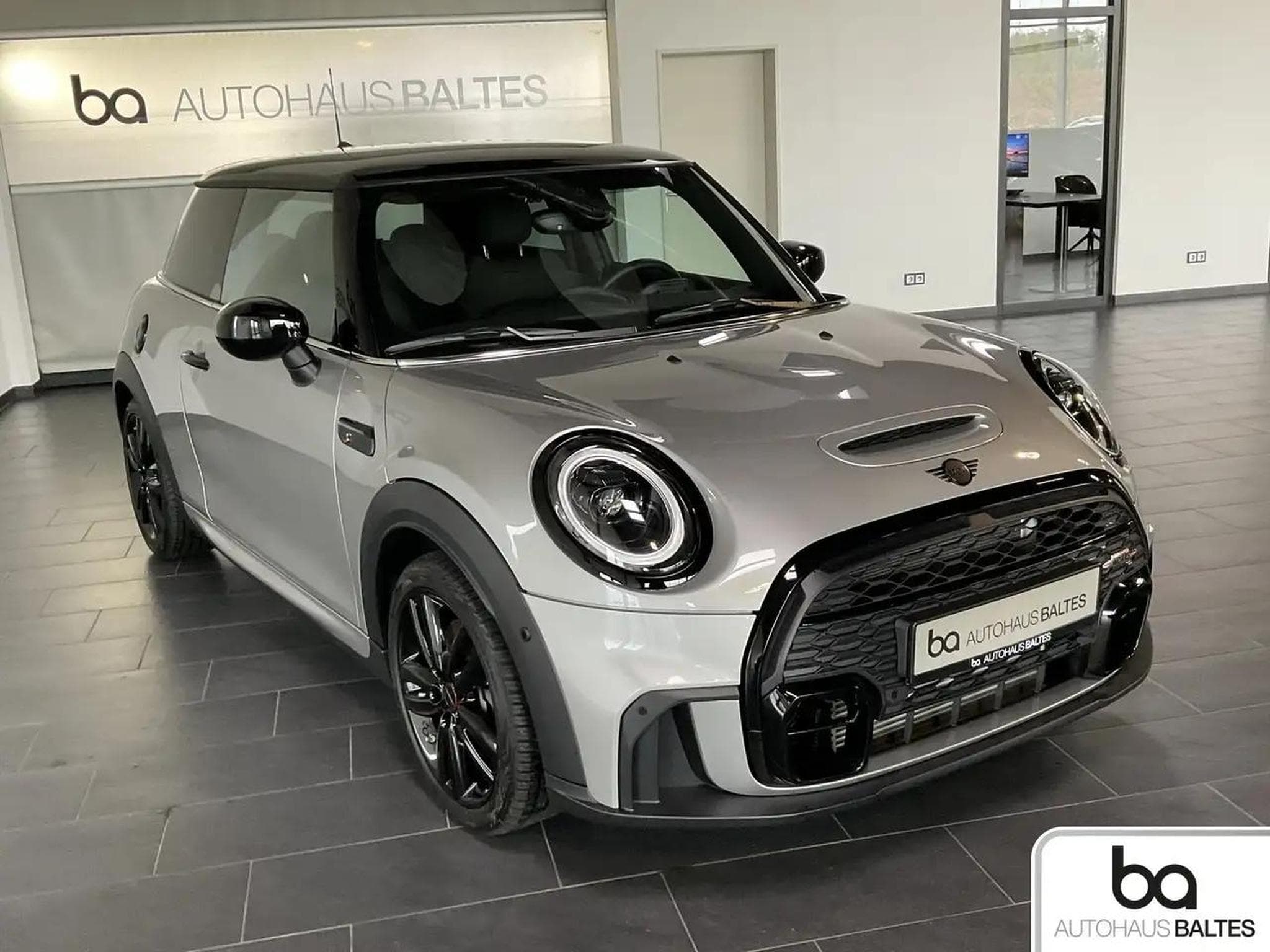 Mini Cooper (2024) - Photo 5