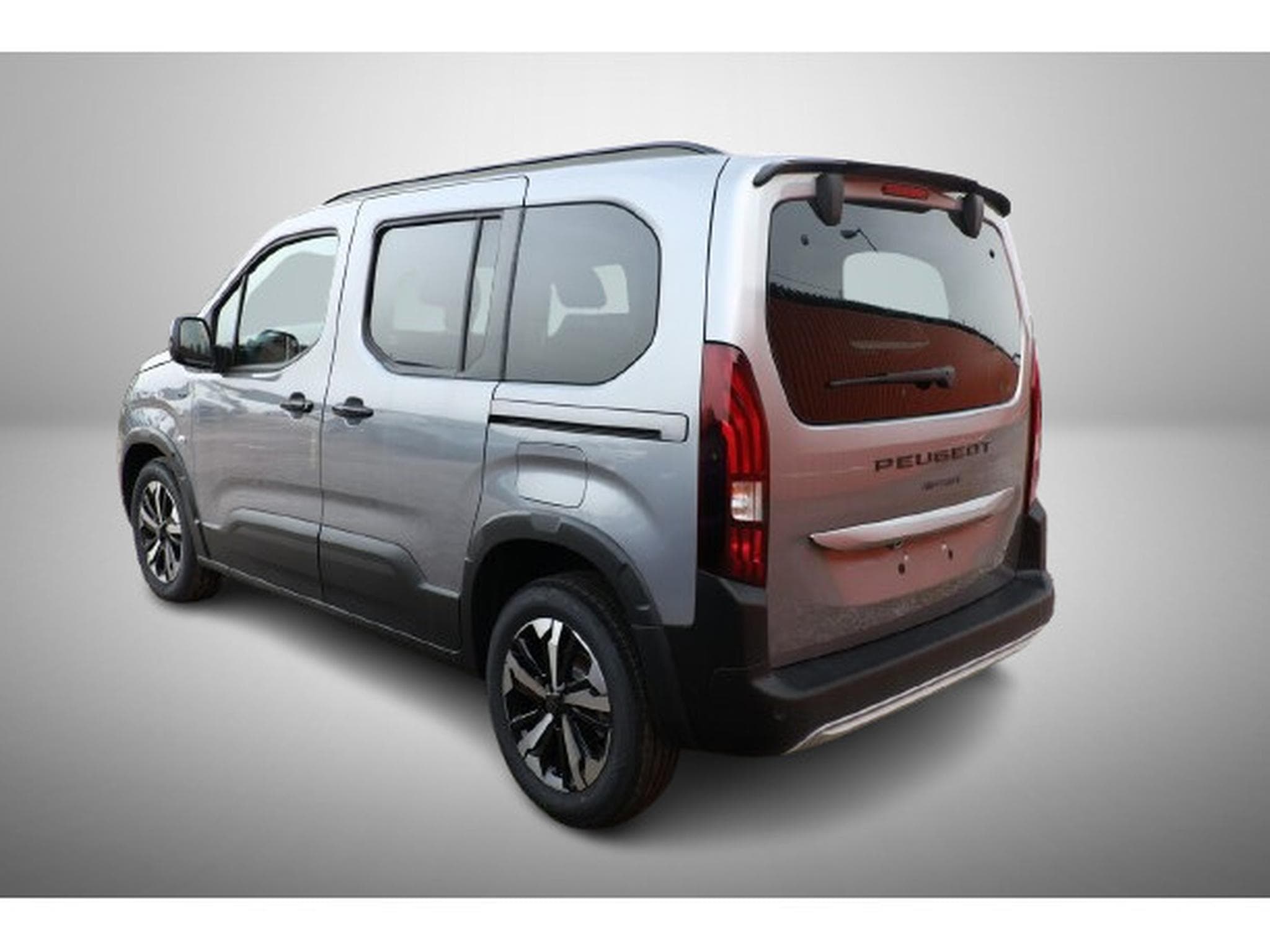 Peugeot Rifter 1.5 BlueHDI 130 EAT8 L1 GT (2025) - Photo 4
