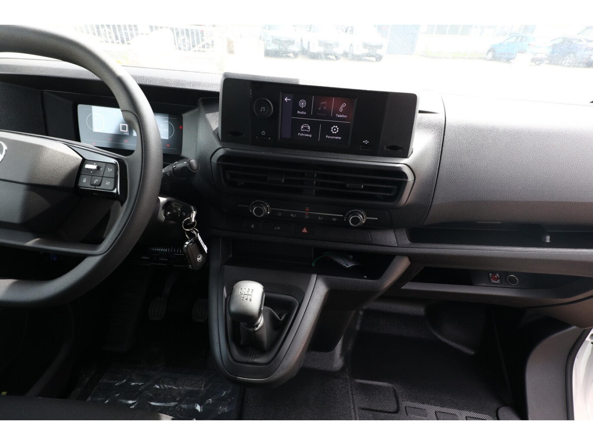 Citroën Jumpy 2.0 BlueHDI 150 XL Confort (2026) - Photo 8