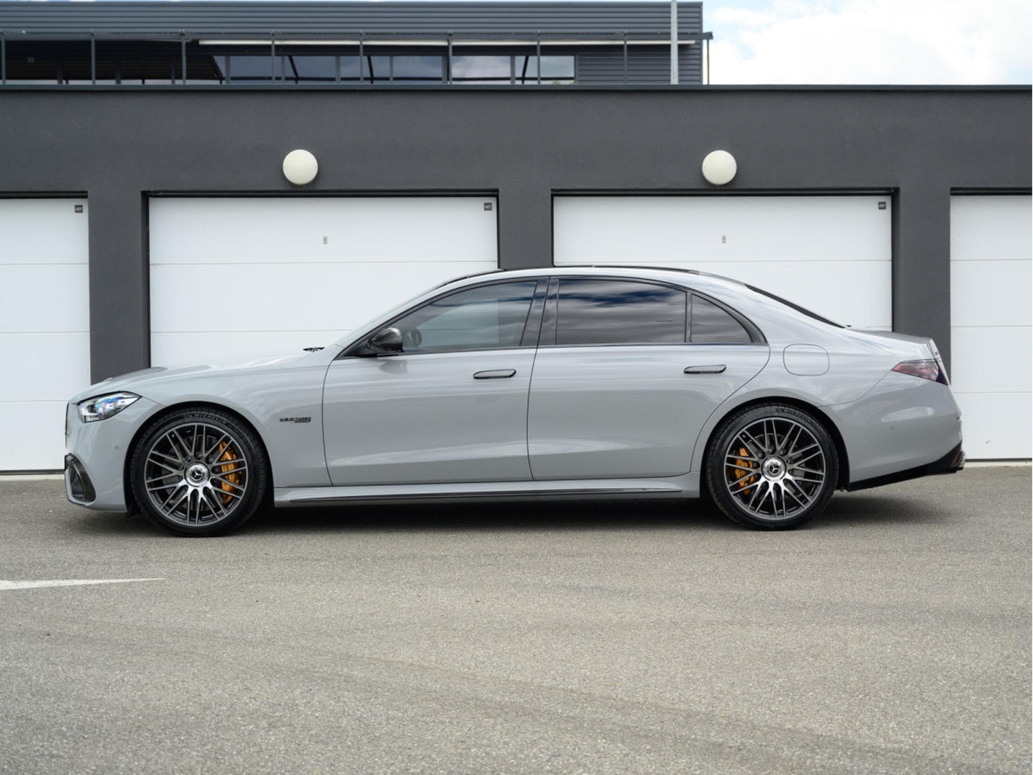 Mercedes S 63 AMG EDITION ONE | BURMESTER | EXECUTIVE | TVA (2024) - Photo 2