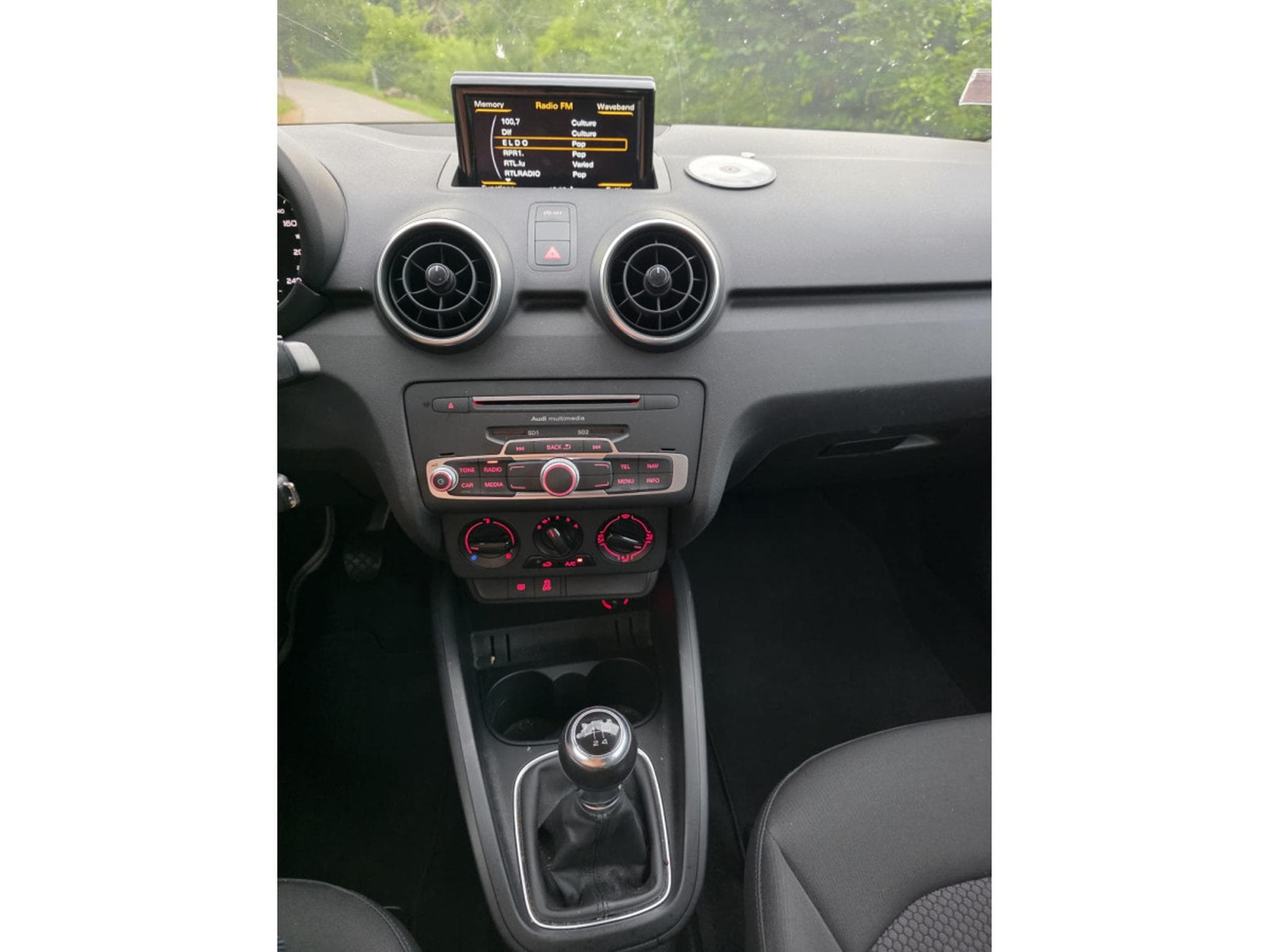 Audi A1 1.0 TSI S-Line (2016) - Photo 7