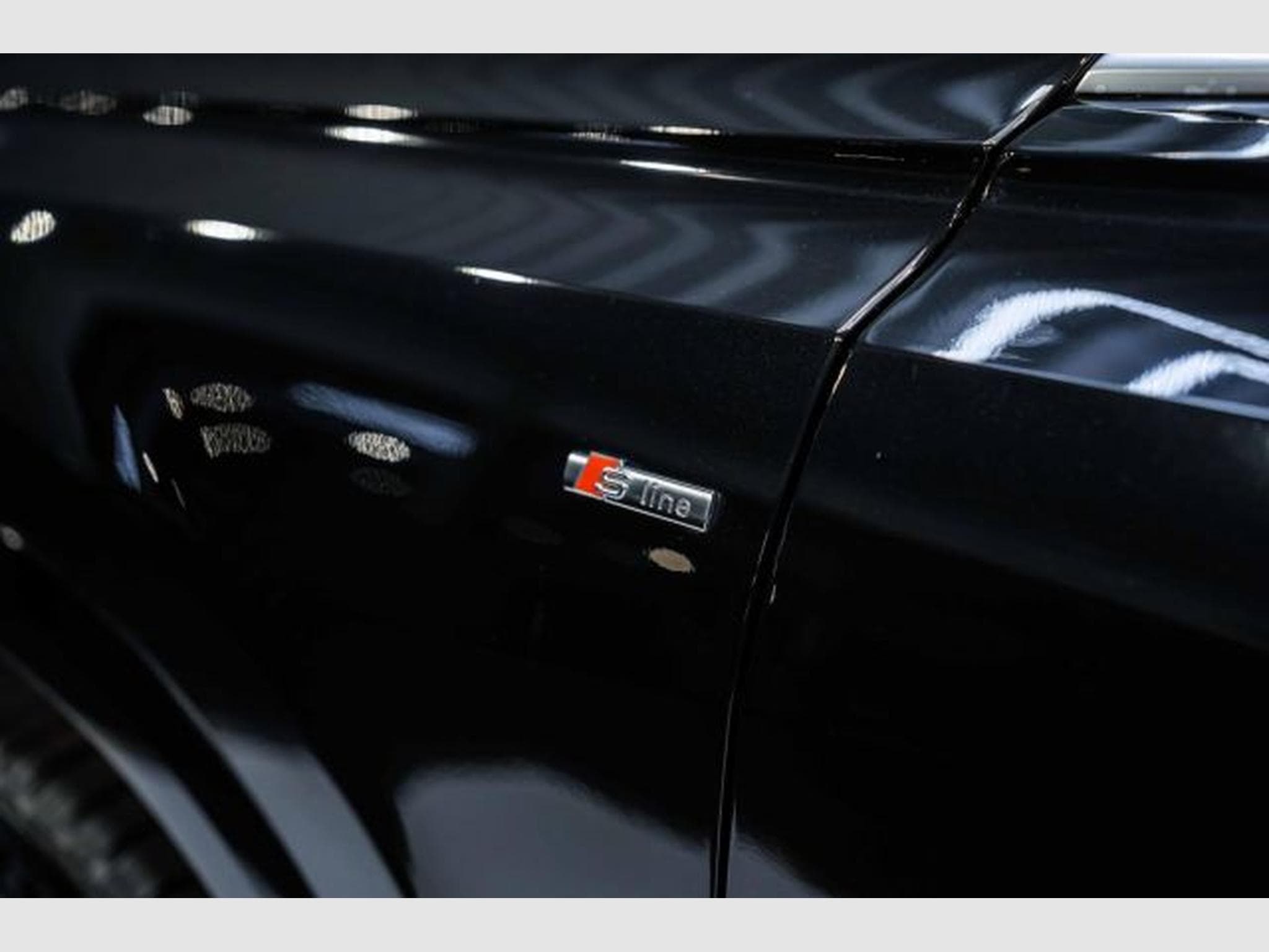 Audi Q8 Q8 45 TDI S-Line quattro Tiptr. PANO HD Matrix (2023) - Photo 10