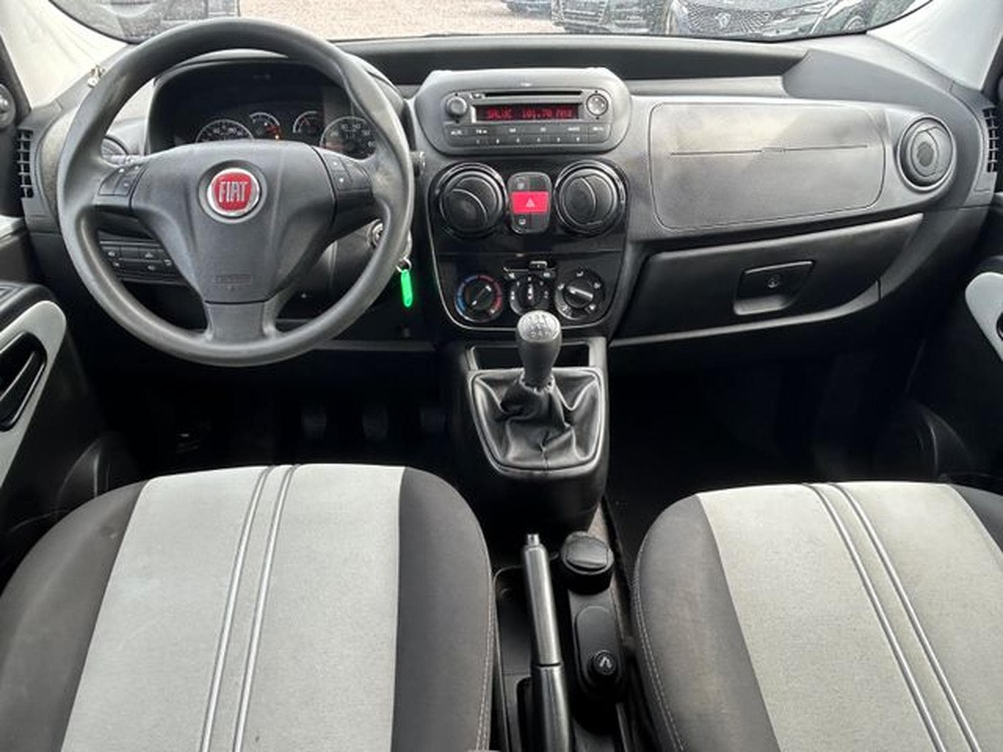 Fiat Qubo Qubo MY Qubo 1.4 *Klima*Bluetooth*Euro5 (2014) - Photo 10