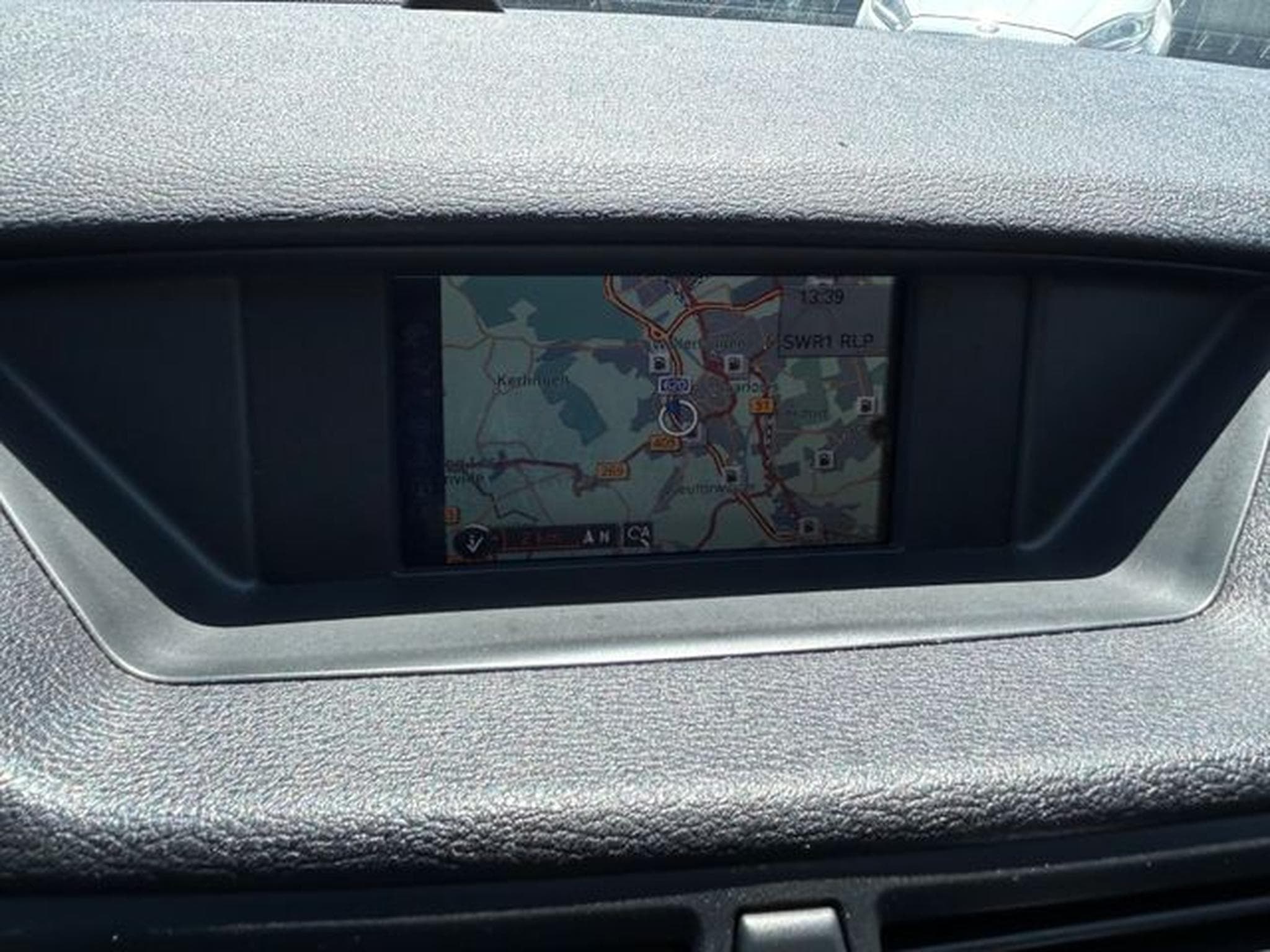 BMW X1 X1 18 i sDrive *M Paket Sport*Navi*Euro5*TÜV Neu (2011) - Photo 11