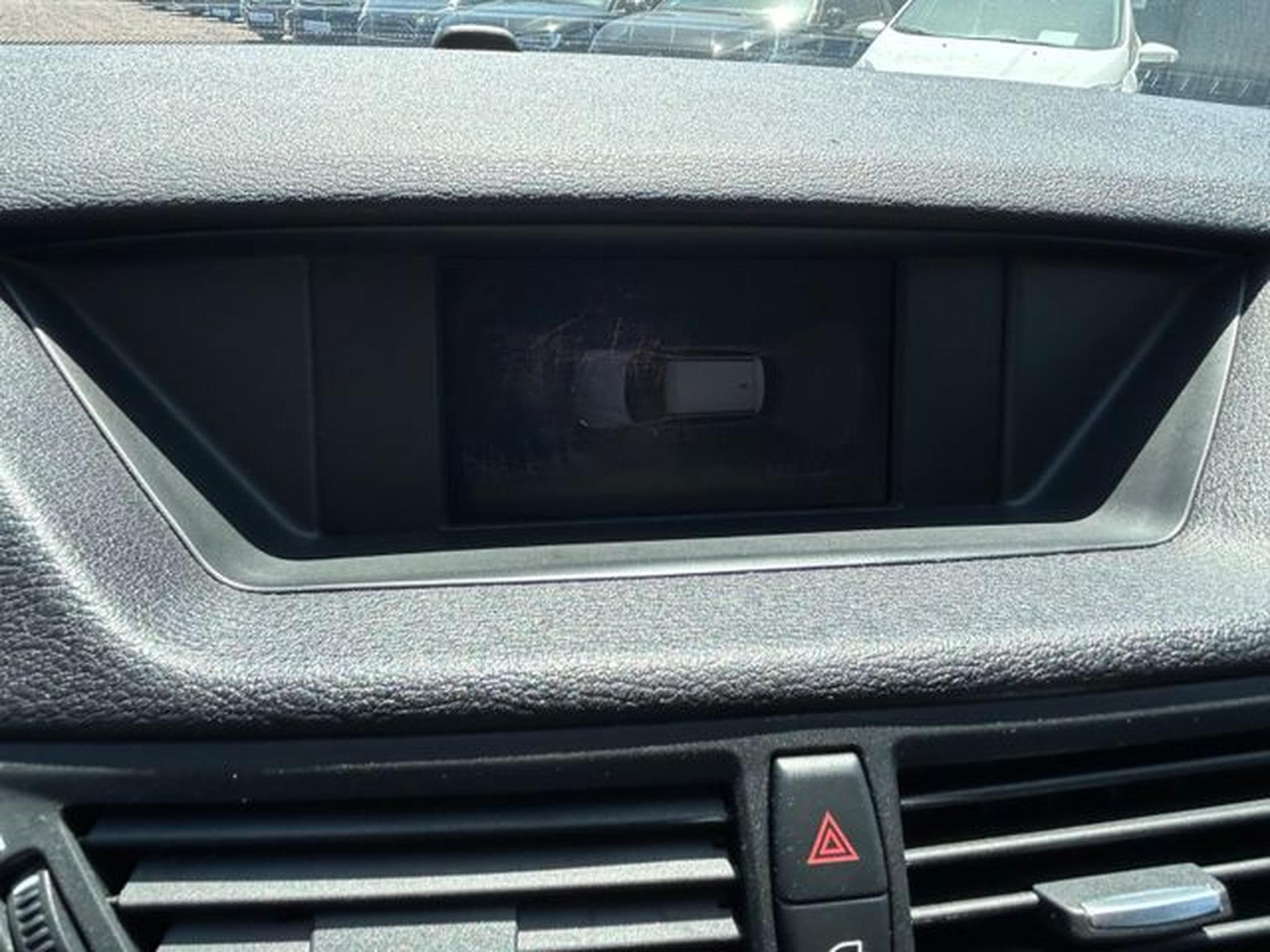 BMW X1 X1 18 i sDrive *M Paket Sport*Navi*Euro5*TÜV Neu (2011) - Photo 12