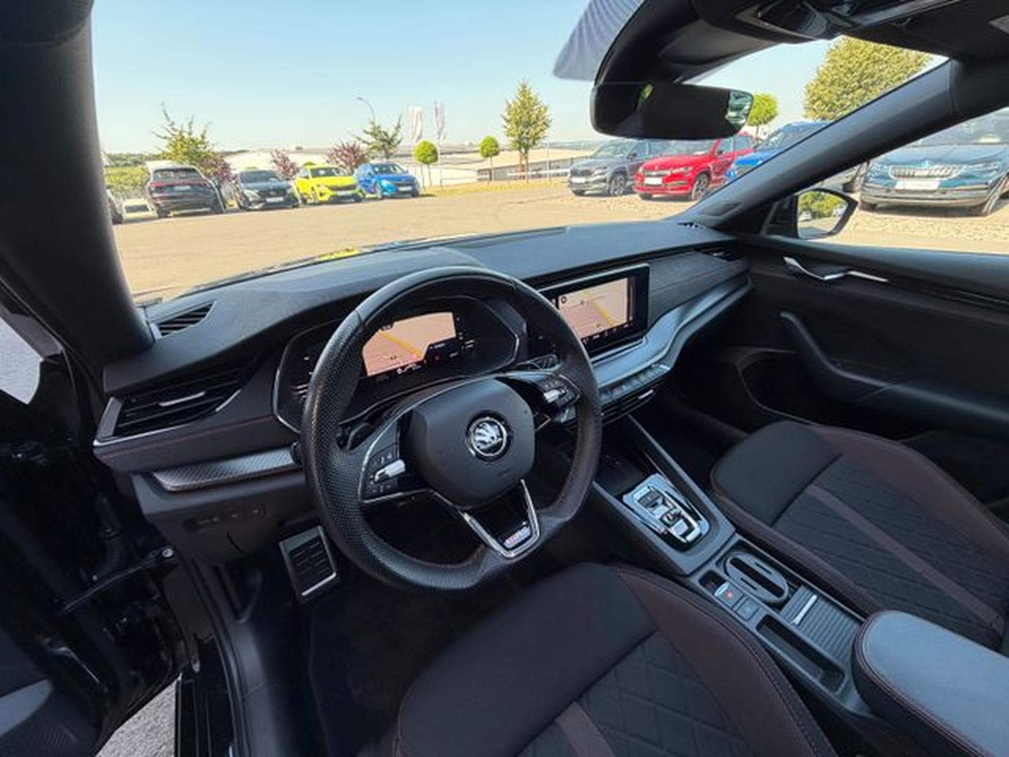 Skoda Octavia Octavia 2,0TDi Kombi RS 4x4 Pano AHK Standhz ACC (2022) - Photo 10