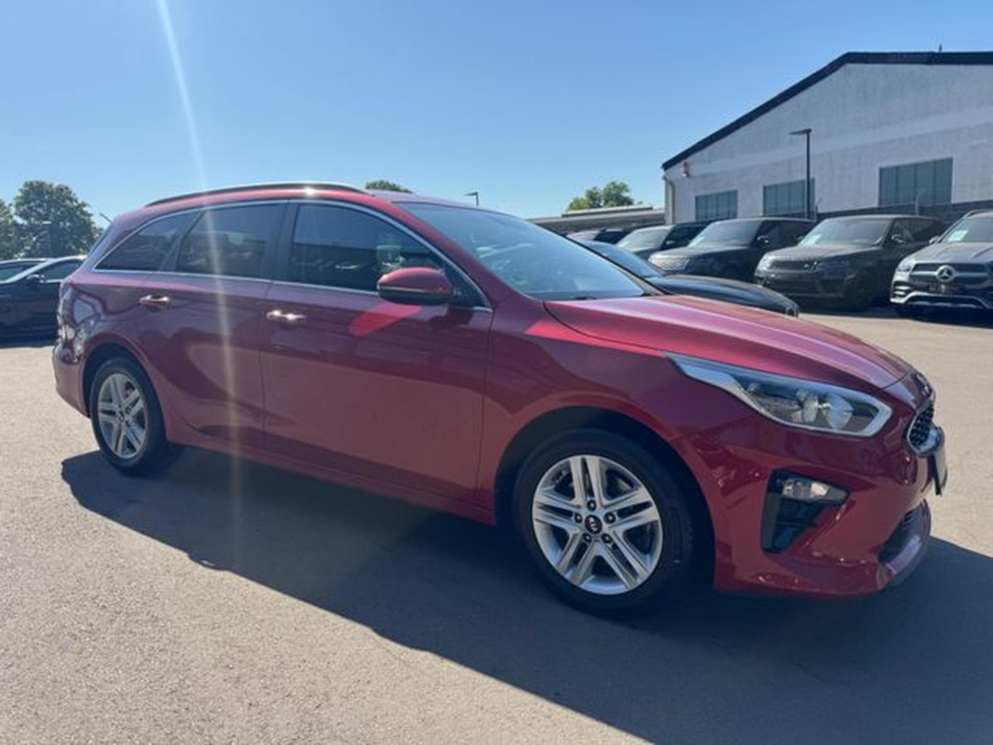 Kia Ceed CEED 1.4 T-GDI DCT  SPORTW.*LED*NAVI*R-KAMERA* (2020) - Photo 5