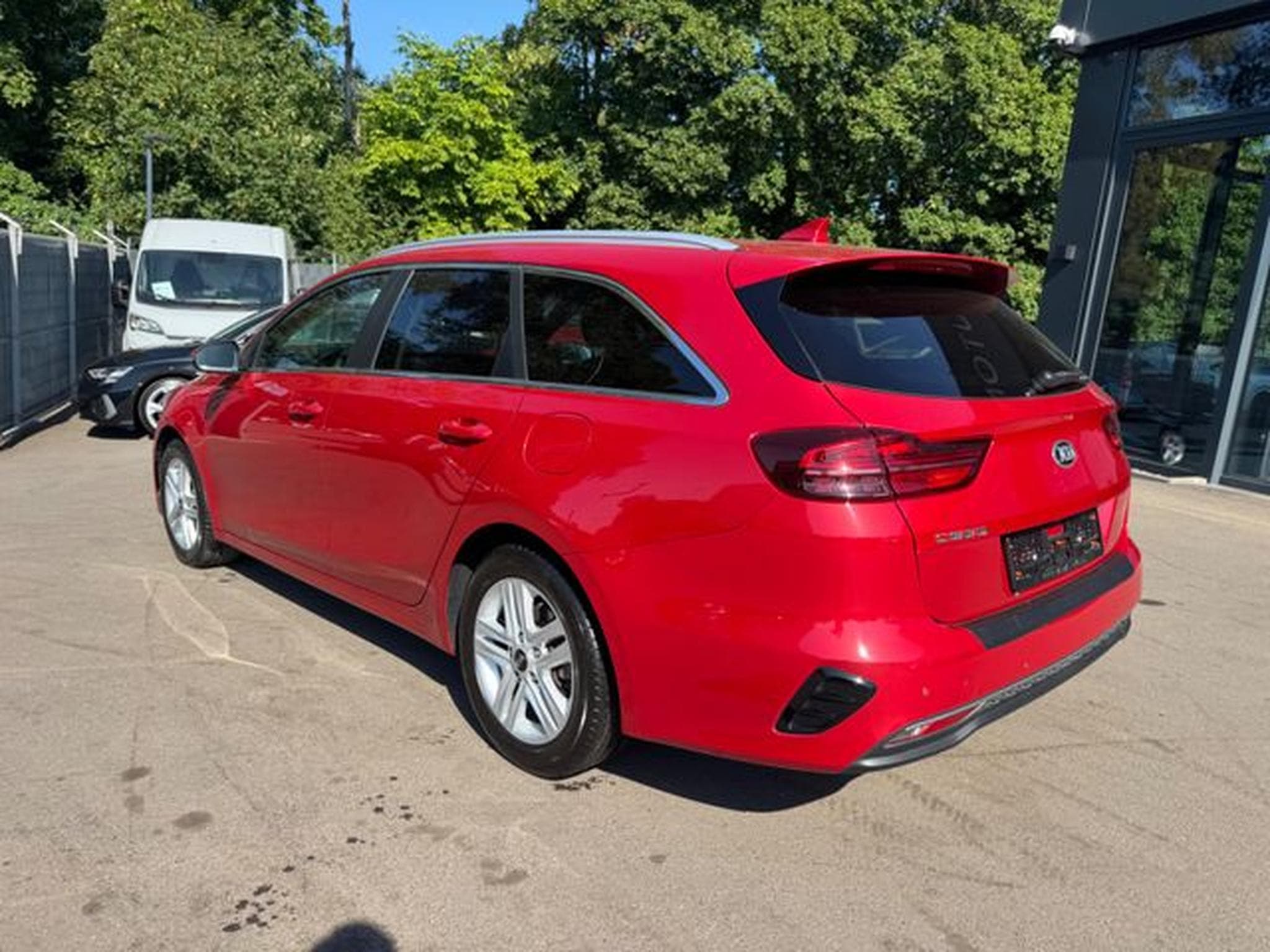 Kia Ceed CEED 1.4 T-GDI DCT  SPORTW.*LED*NAVI*R-KAMERA* (2020) - Photo 8