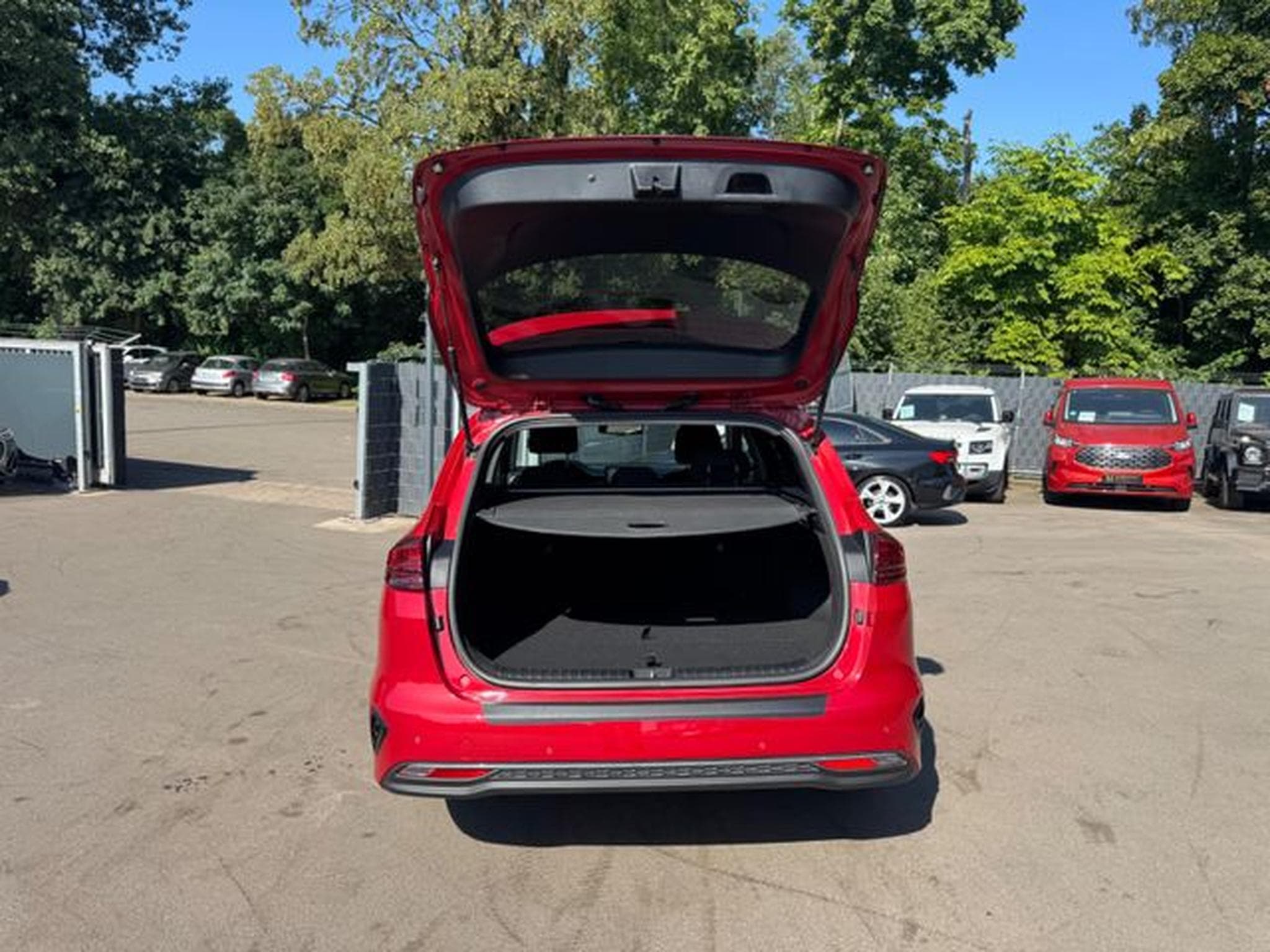 Kia Ceed CEED 1.4 T-GDI DCT  SPORTW.*LED*NAVI*R-KAMERA* (2020) - Photo 9