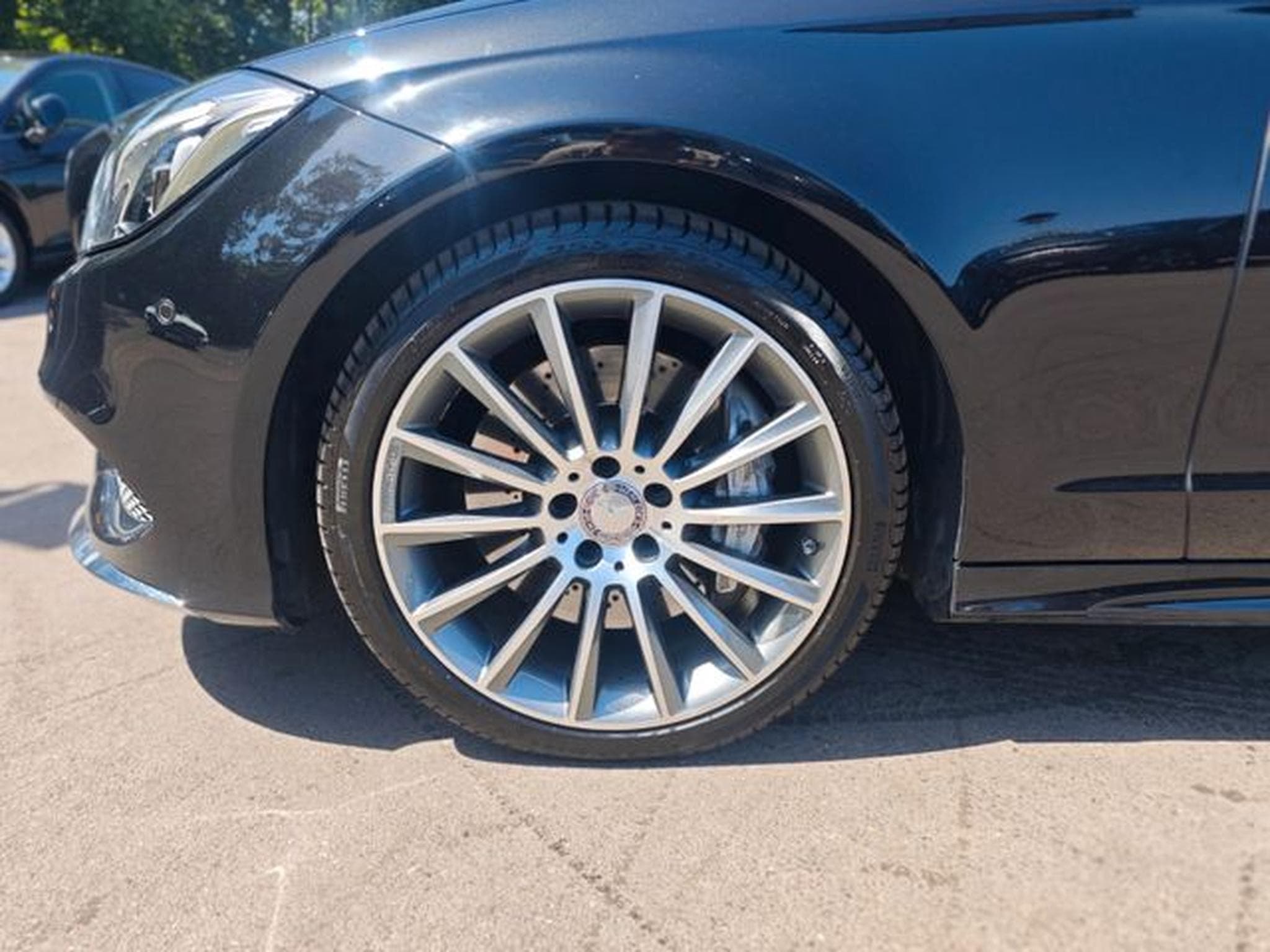 Mercedes CLS 500 CLS500 SB AMG-LINE*AIRMATIC*DISTRONIC*H&amp;K*LED* (2016) - Photo 11