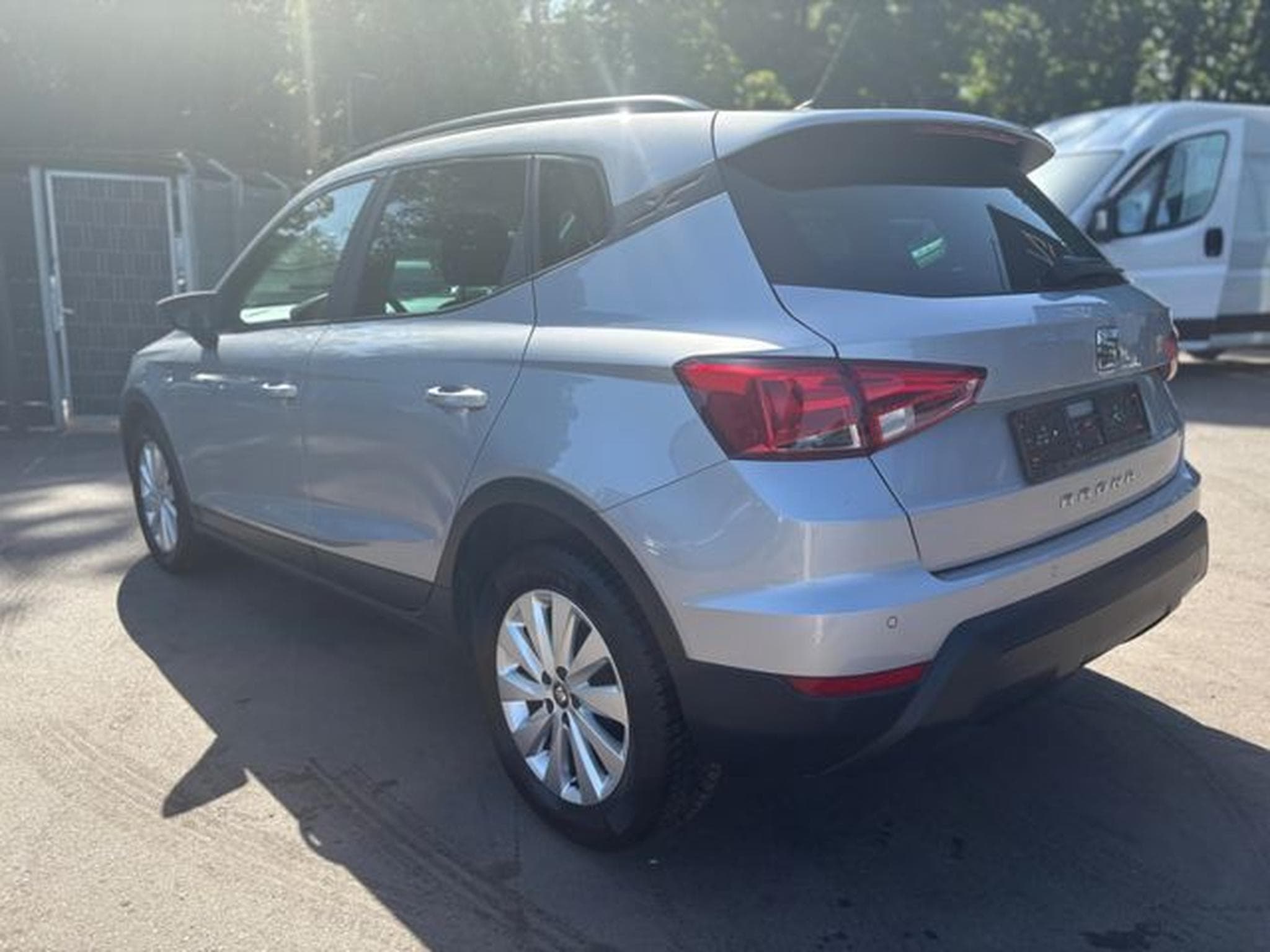 Seat Arona ARONA STYLE *AUTOMATIK*NAVI*PDC*TEMPOMAT* (2020) - Photo 10
