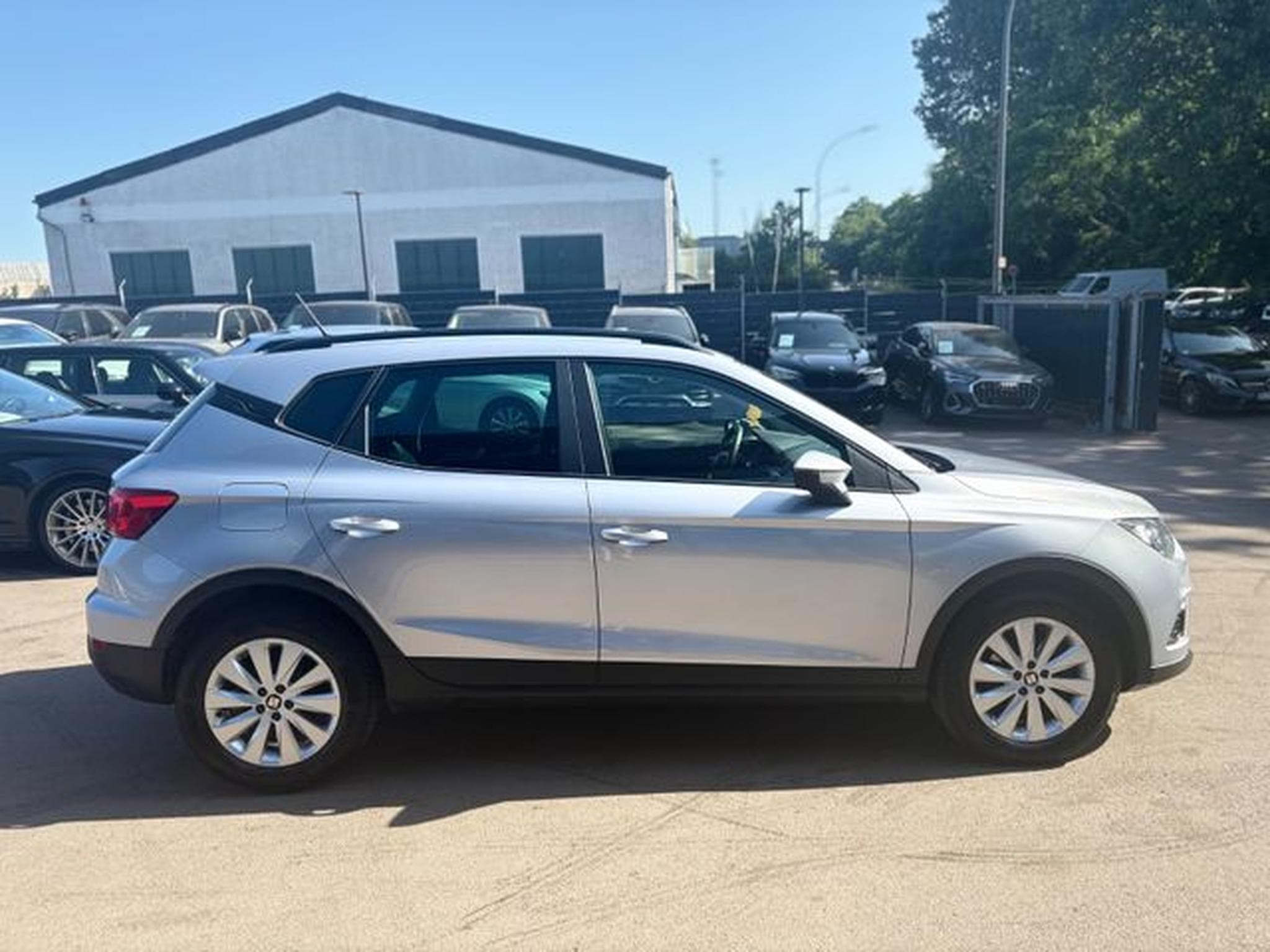 Seat Arona ARONA STYLE *AUTOMATIK*NAVI*PDC*TEMPOMAT* (2020) - Photo 12