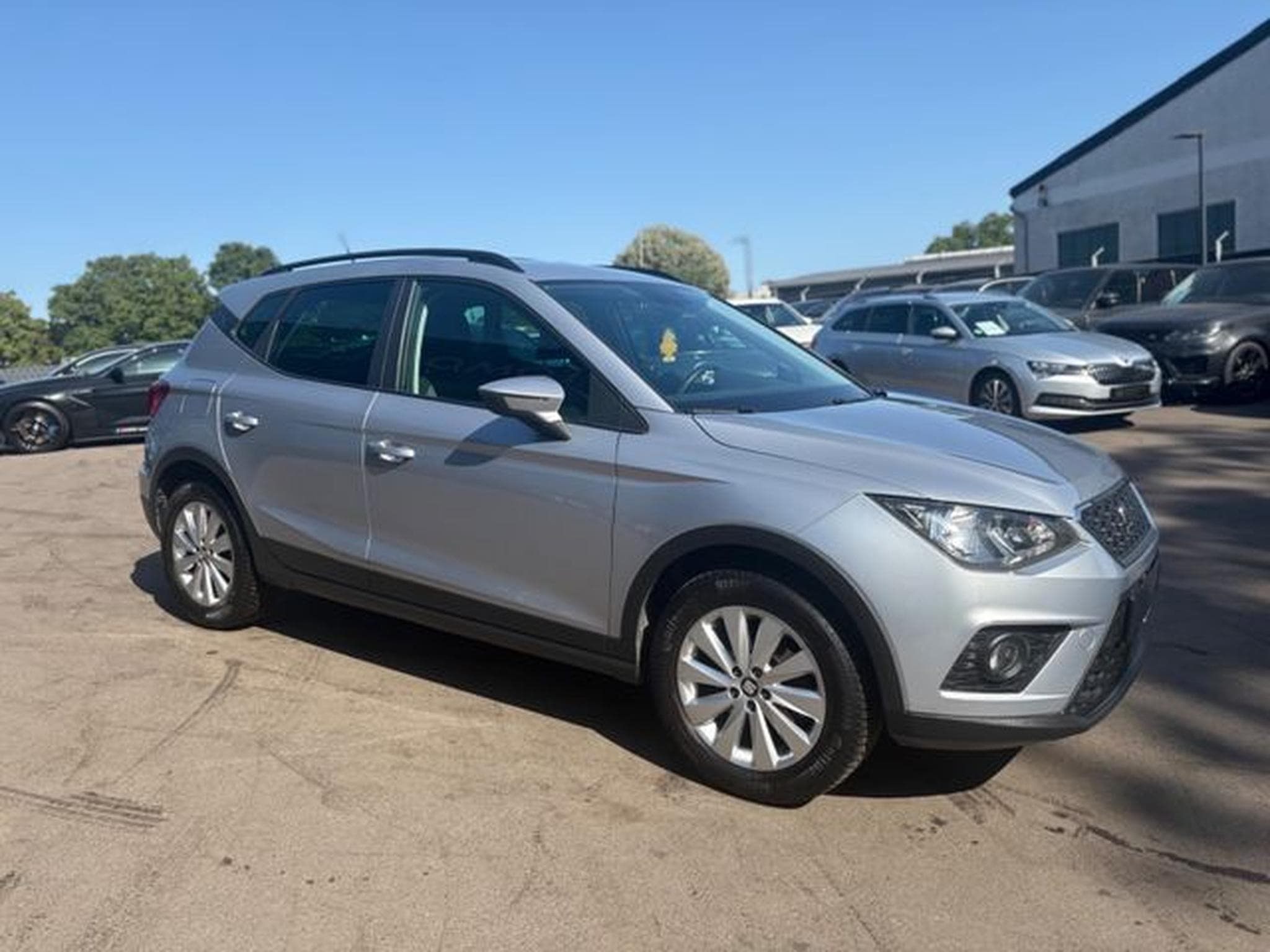 Seat Arona ARONA STYLE *AUTOMATIK*NAVI*PDC*TEMPOMAT* (2020) - Photo 6