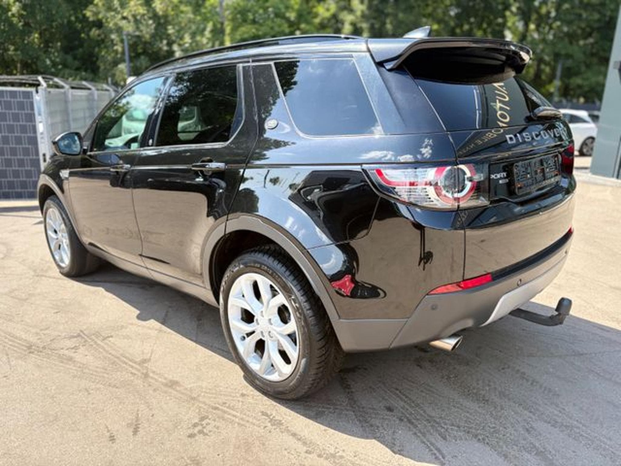 Land-Rover Discovery DISCOVERY SPORT HSE *PANO*LEDER*MERIDIAN* (2017) - Photo 10
