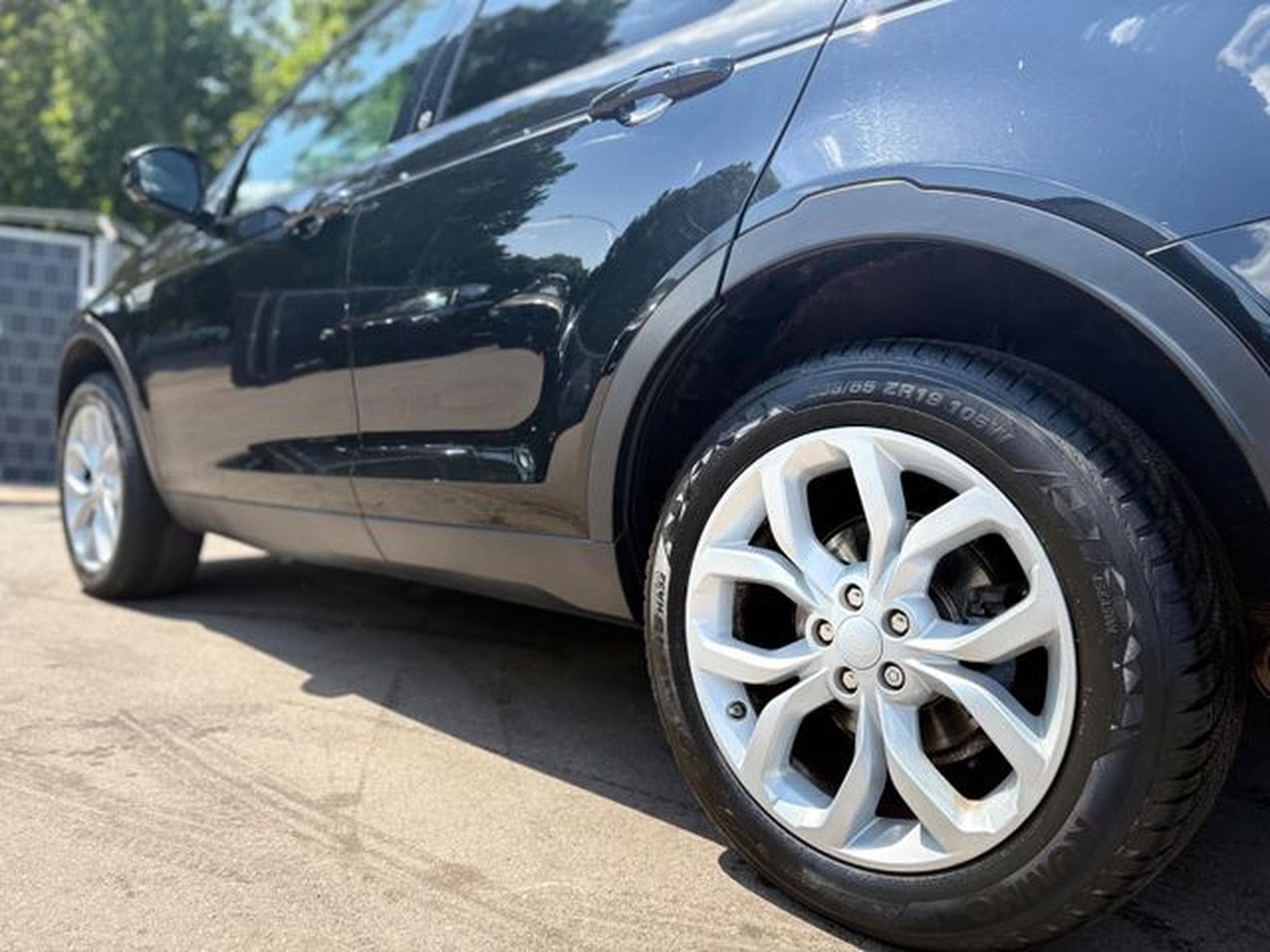 Land-Rover Discovery DISCOVERY SPORT HSE *PANO*LEDER*MERIDIAN* (2017) - Photo 14