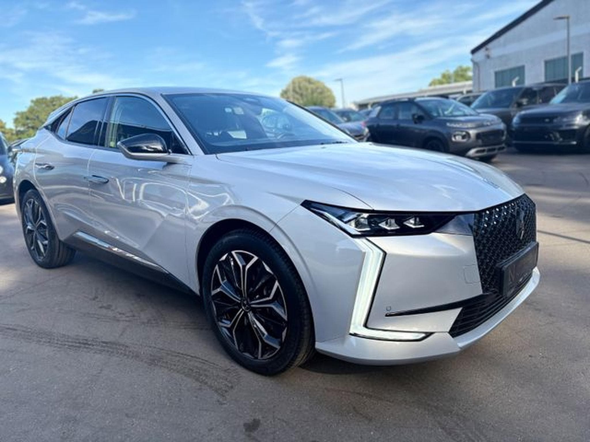 DS Automobiles DS4 DS4  E-TENSE ÉTOILE *ALCANTARA PAKET*NAVI*R-KAM* (2025) - Photo 6