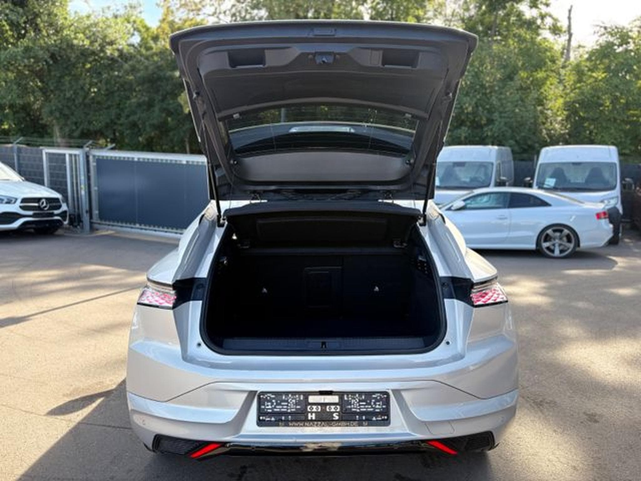 DS Automobiles DS4 DS4  E-TENSE ÉTOILE *ALCANTARA PAKET*NAVI*R-KAM* (2025) - Photo 9