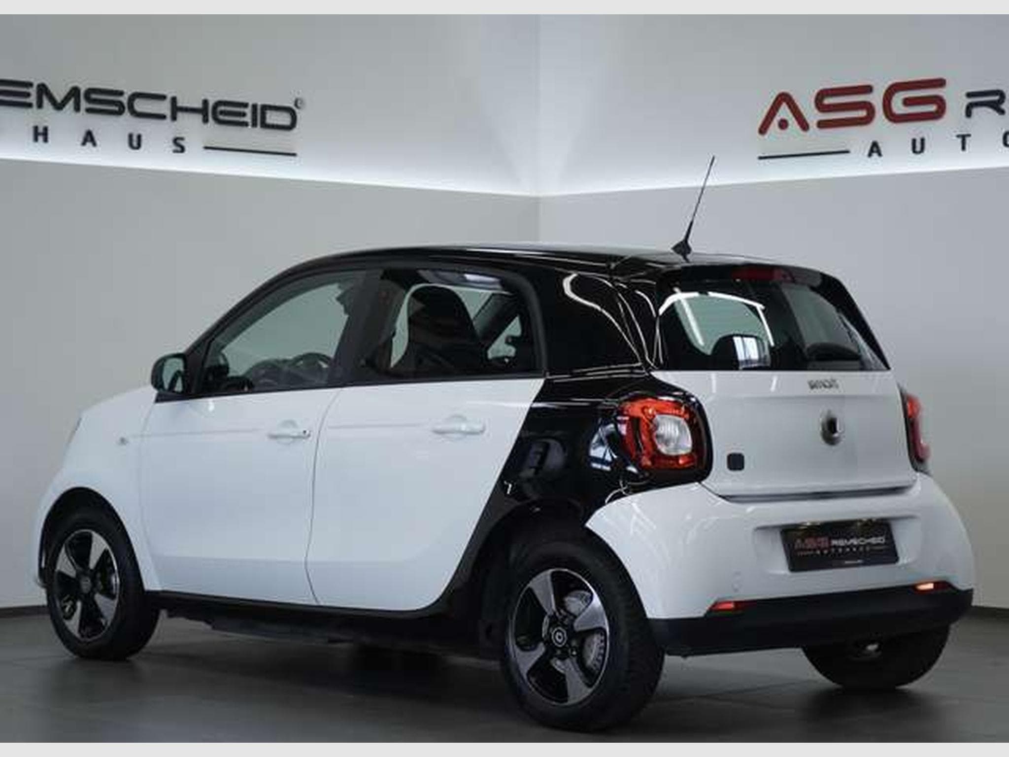 smart forFour EQ passion *2.Hand *SHZ *Tempomat *Klima (2020) - Photo 31