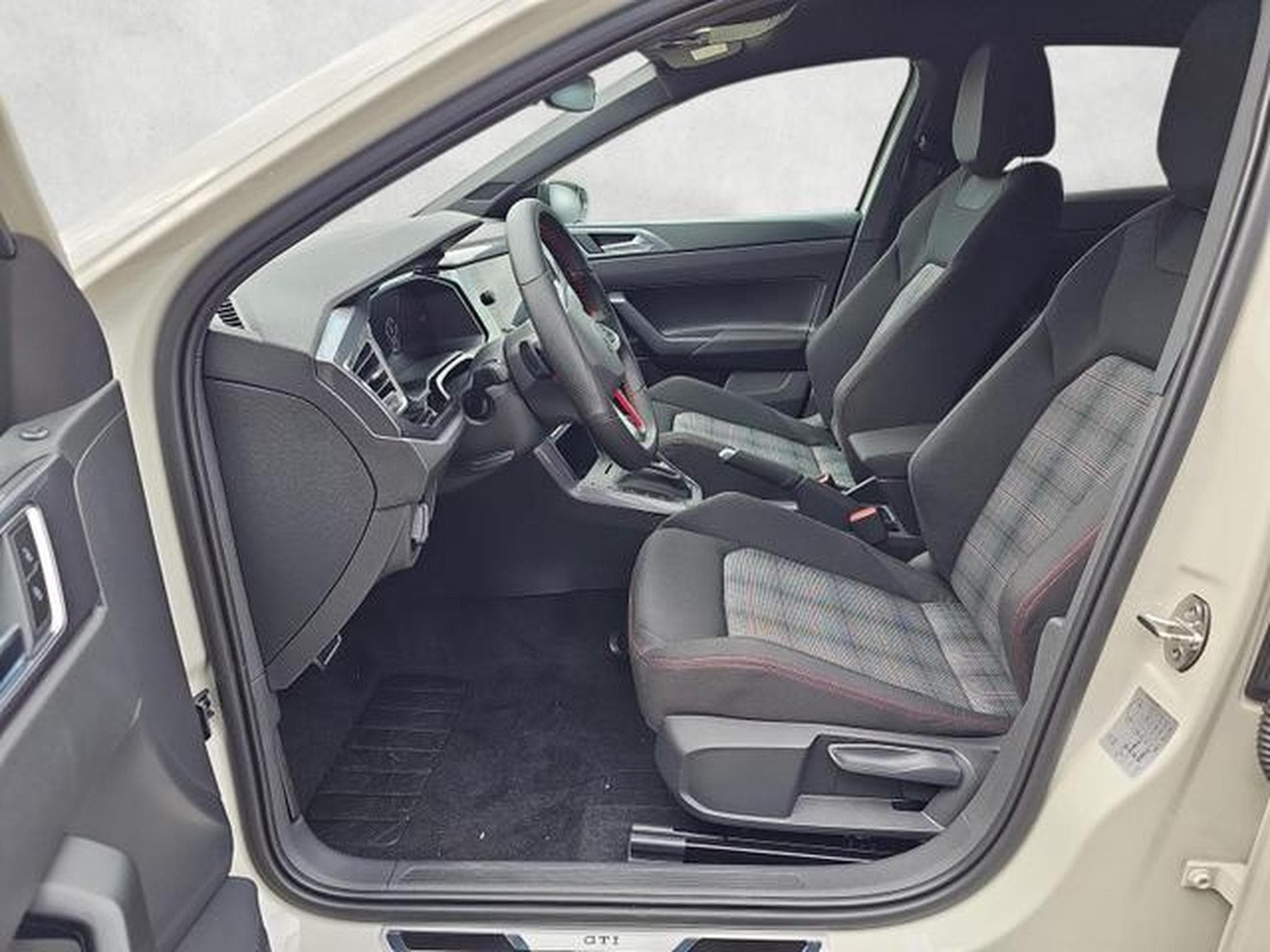 VW Polo GTI (2026) - Photo 9