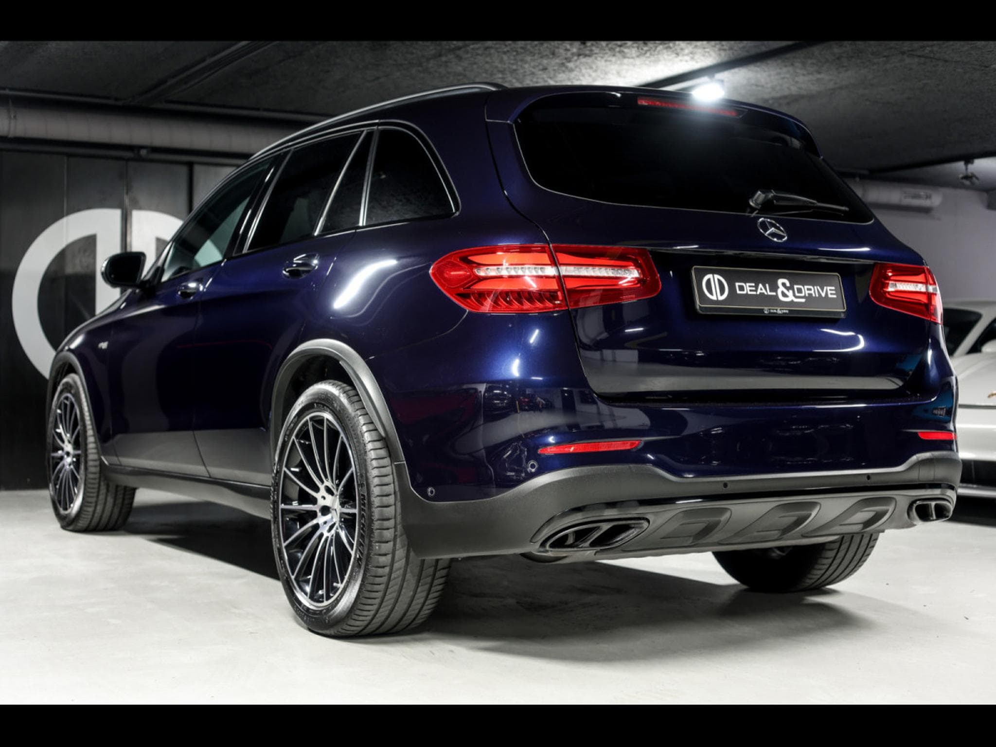 Mercedes GLC 43 AMG 4MATIC BVM9 – PACK NIGHT - CAVANSITBLAU METALLIC (2018) - Photo 3