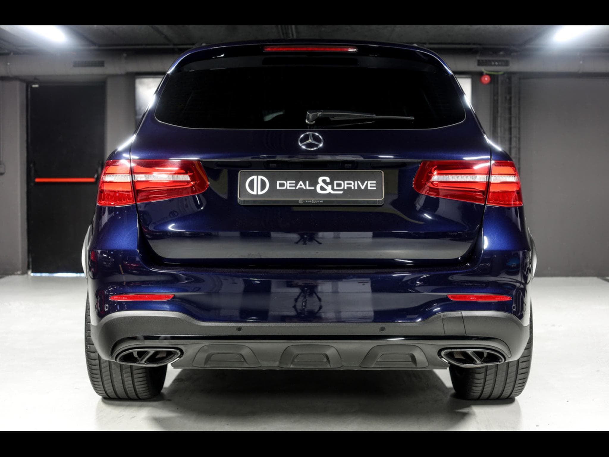 Mercedes GLC 43 AMG 4MATIC BVM9 – PACK NIGHT - CAVANSITBLAU METALLIC (2018) - Photo 4