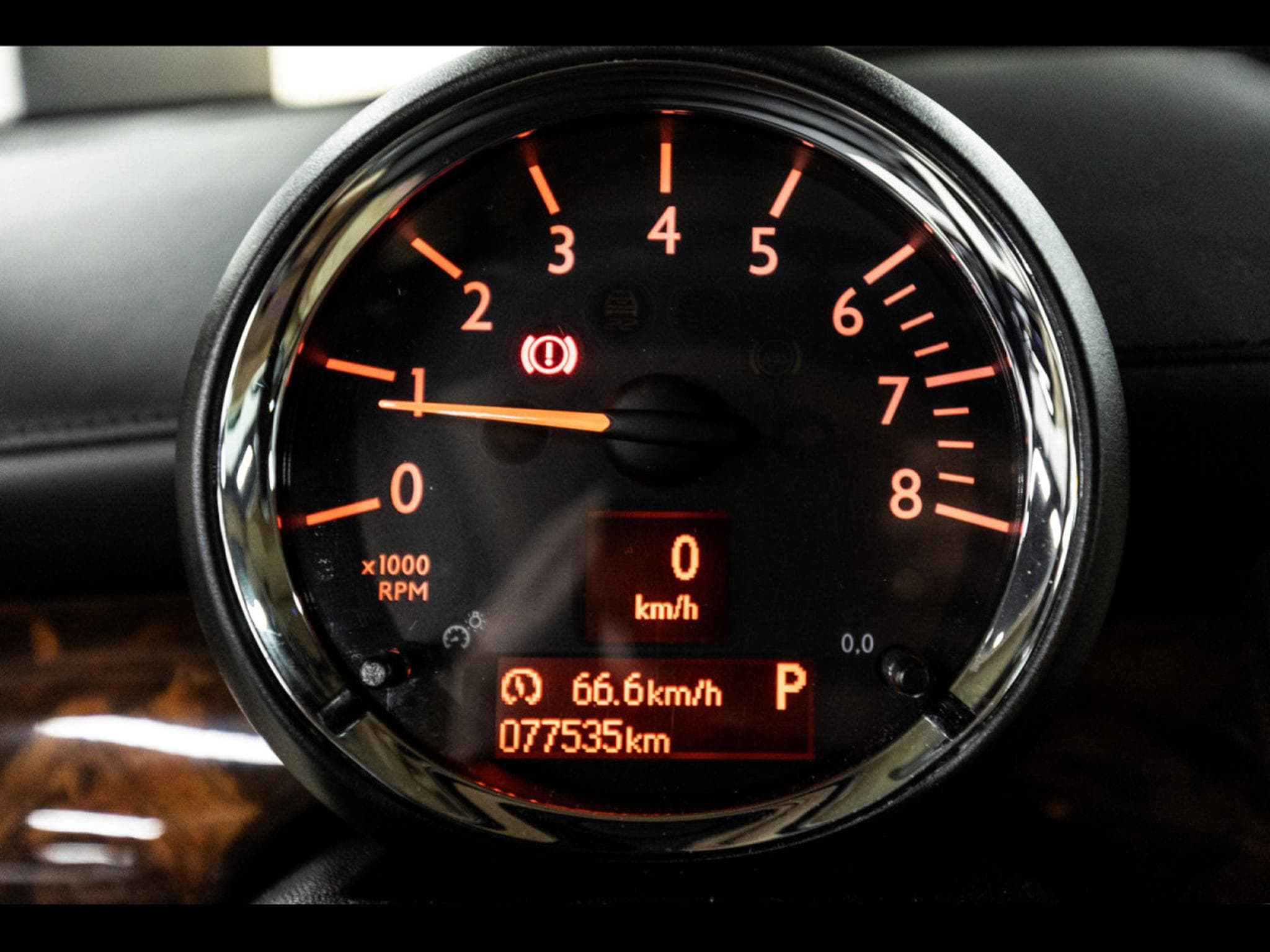 Mini Cooper S (R56) 3 PORTES AUTO GOODWOOD EDITION - 1 OF 1000 - BLACK D (2012) - Photo 17