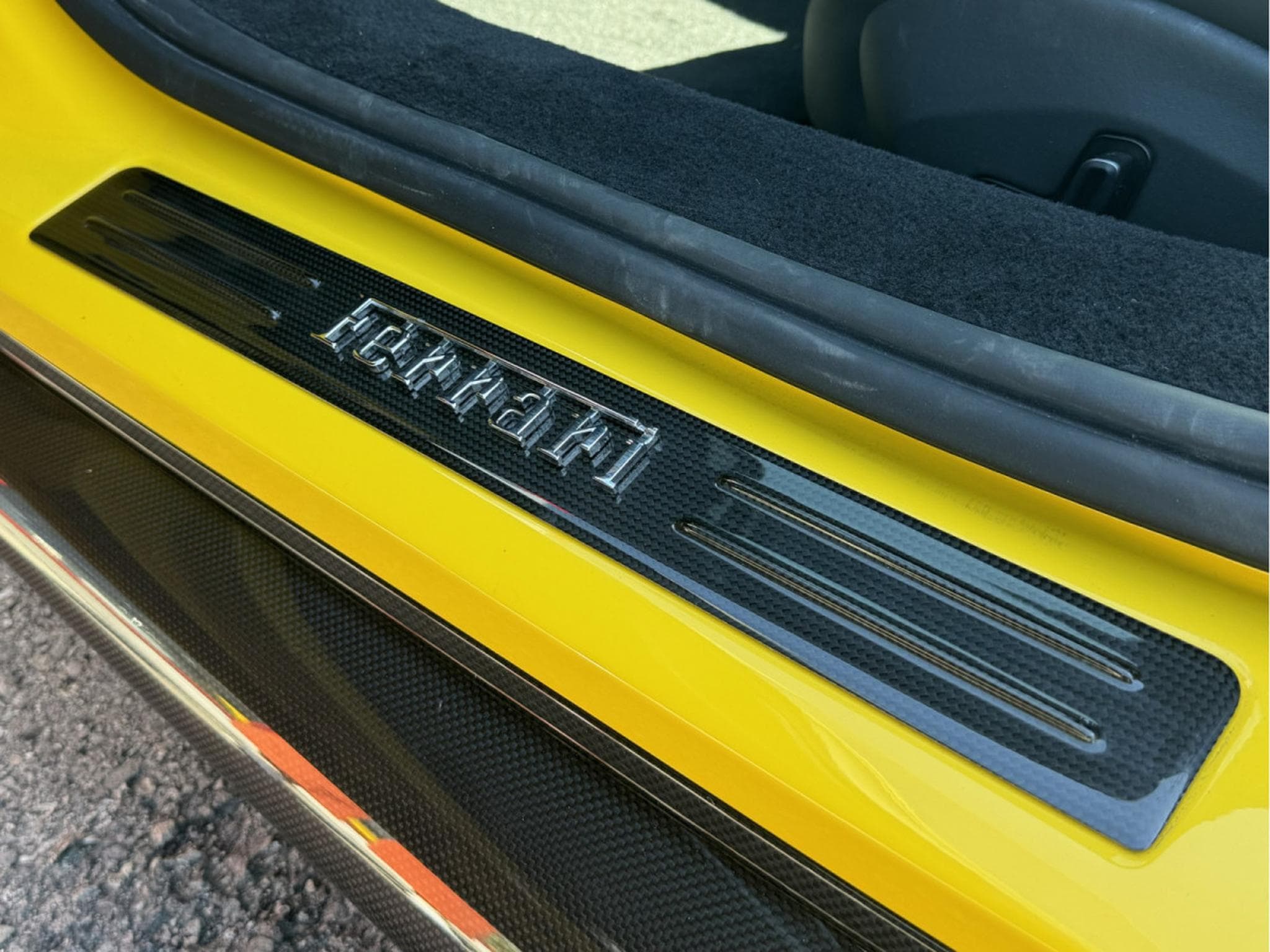 Ferrari 296 GTS Full Full options sièges Confort CARBON LIFT JBL HEAD UP (2025) - Photo 16
