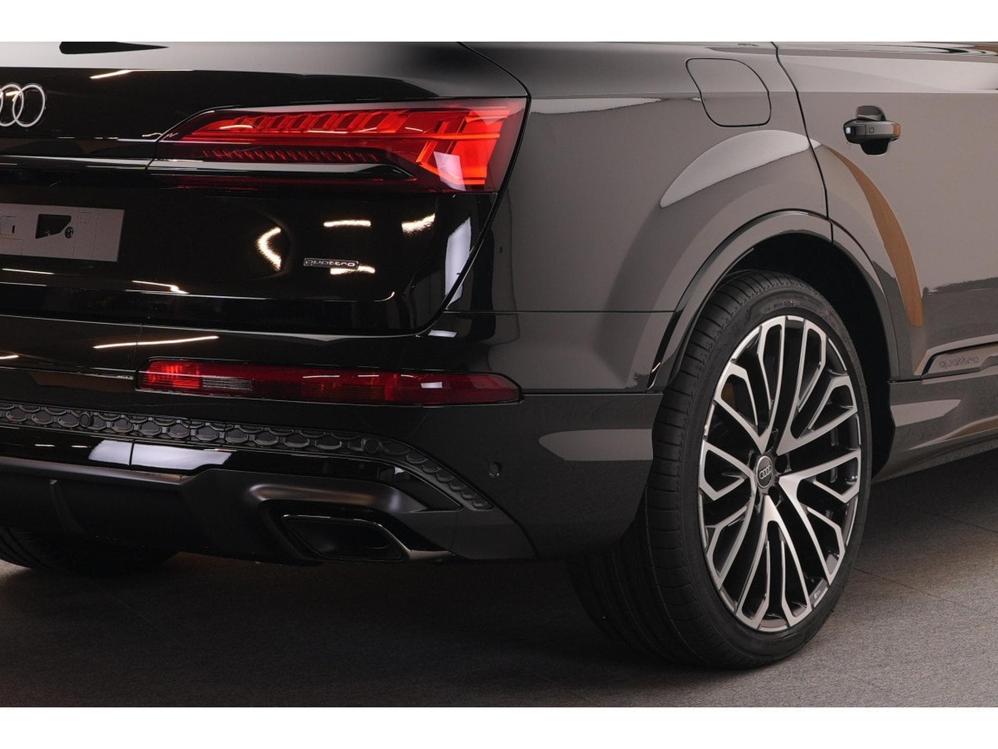 Audi Q7 S line 50 TDI quattro S tronic 210kW-286CV - Garantie 4 ans/ (2026) - Photo 14