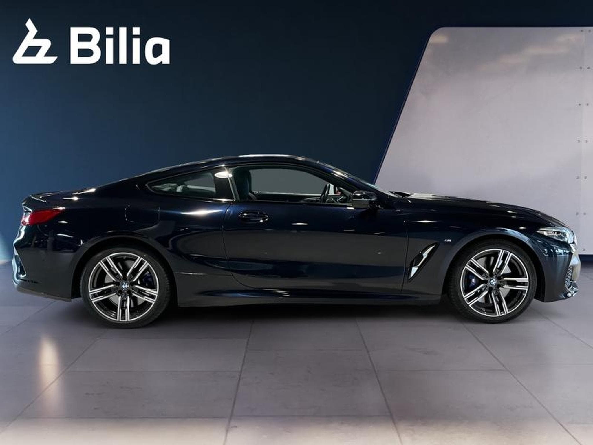 BMW 840 840i xDrive Coupé (2020) - Photo 4