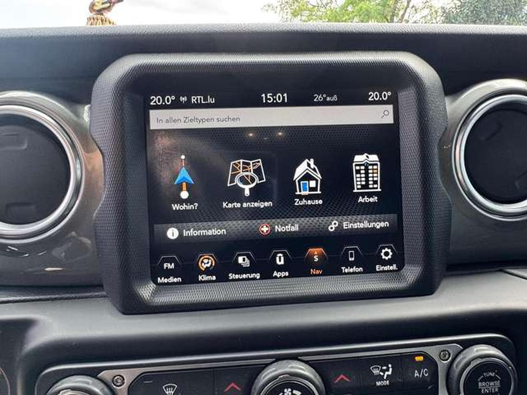 Jeep Wrangler Unlimited 2.0T Hardtop AWD BVA Sahara (2020) - Photo 14