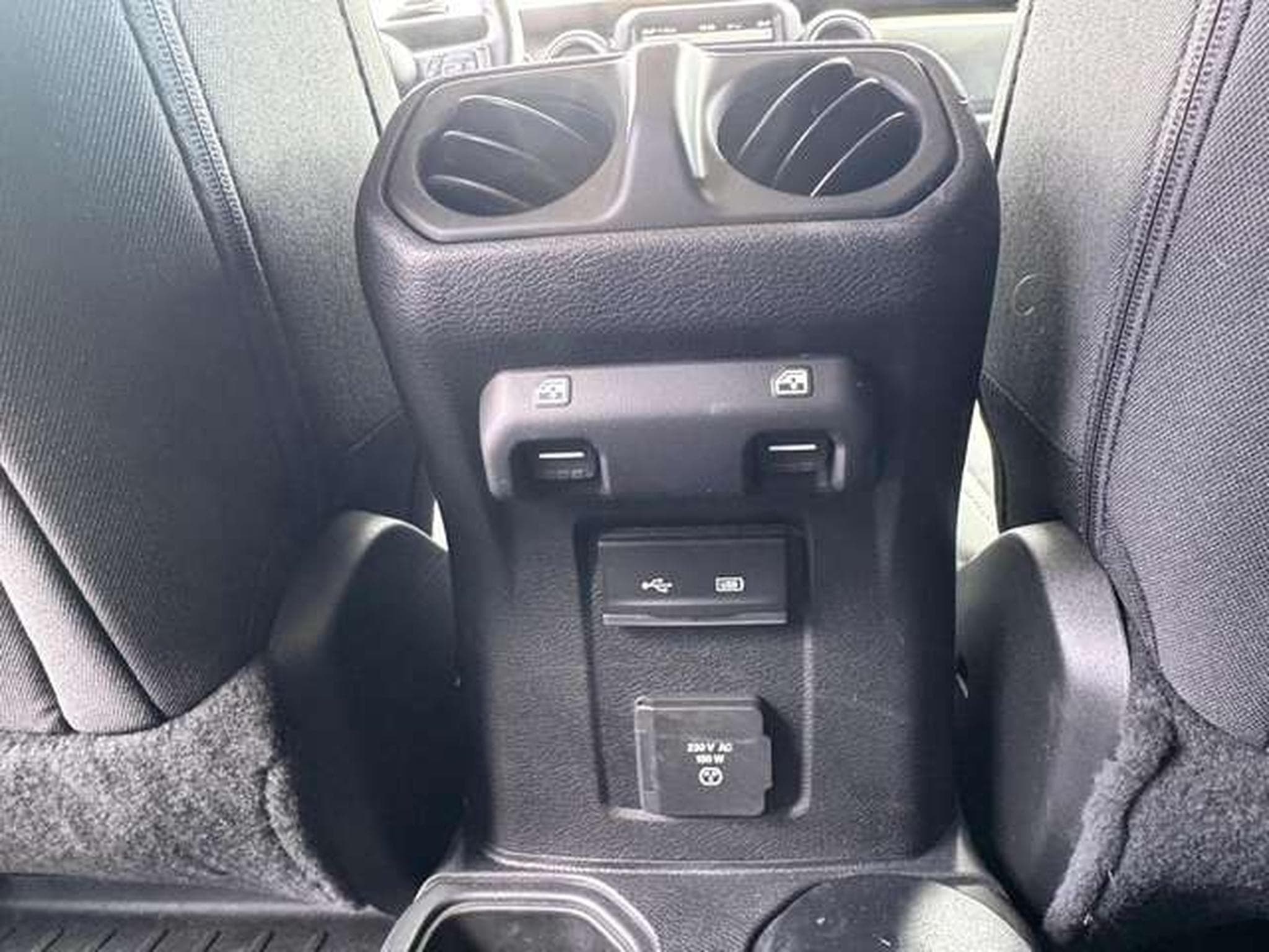 Jeep Wrangler Unlimited 2.0T Hardtop AWD BVA Sahara (2020) - Photo 17