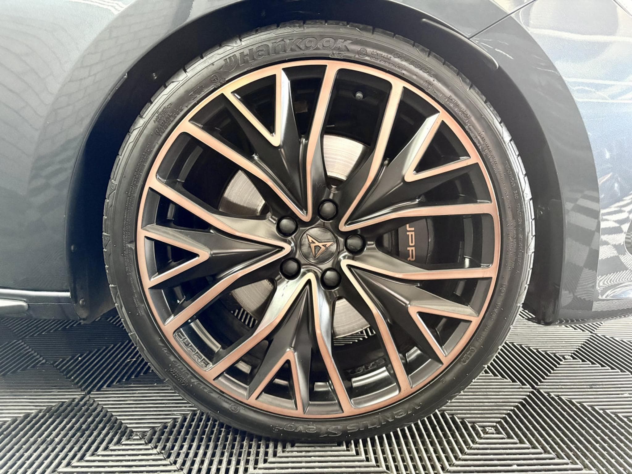Cupra Leon VZ CUP ST 2.0 TSI 310CV 4Drive **VSS ** CARBONE** (2024) - Photo 22