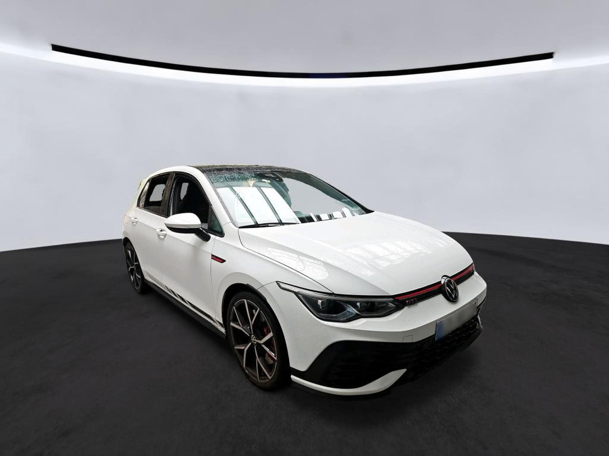 VW Golf GTI Clubsport 2.0 TSI 300CV DSG7 *PANO* *ESTORIL* CARPLAY * (2024) - Photo 3