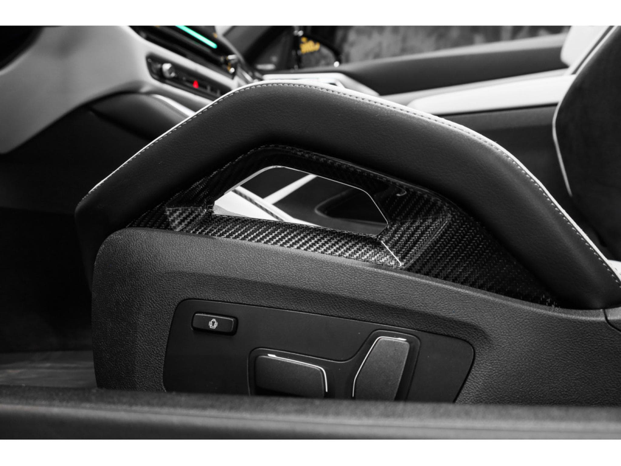 BMW M4 Compétition Cabriolet X-DRIVE G83 - BMW INDIVIDUAL (2025) - Photo 22